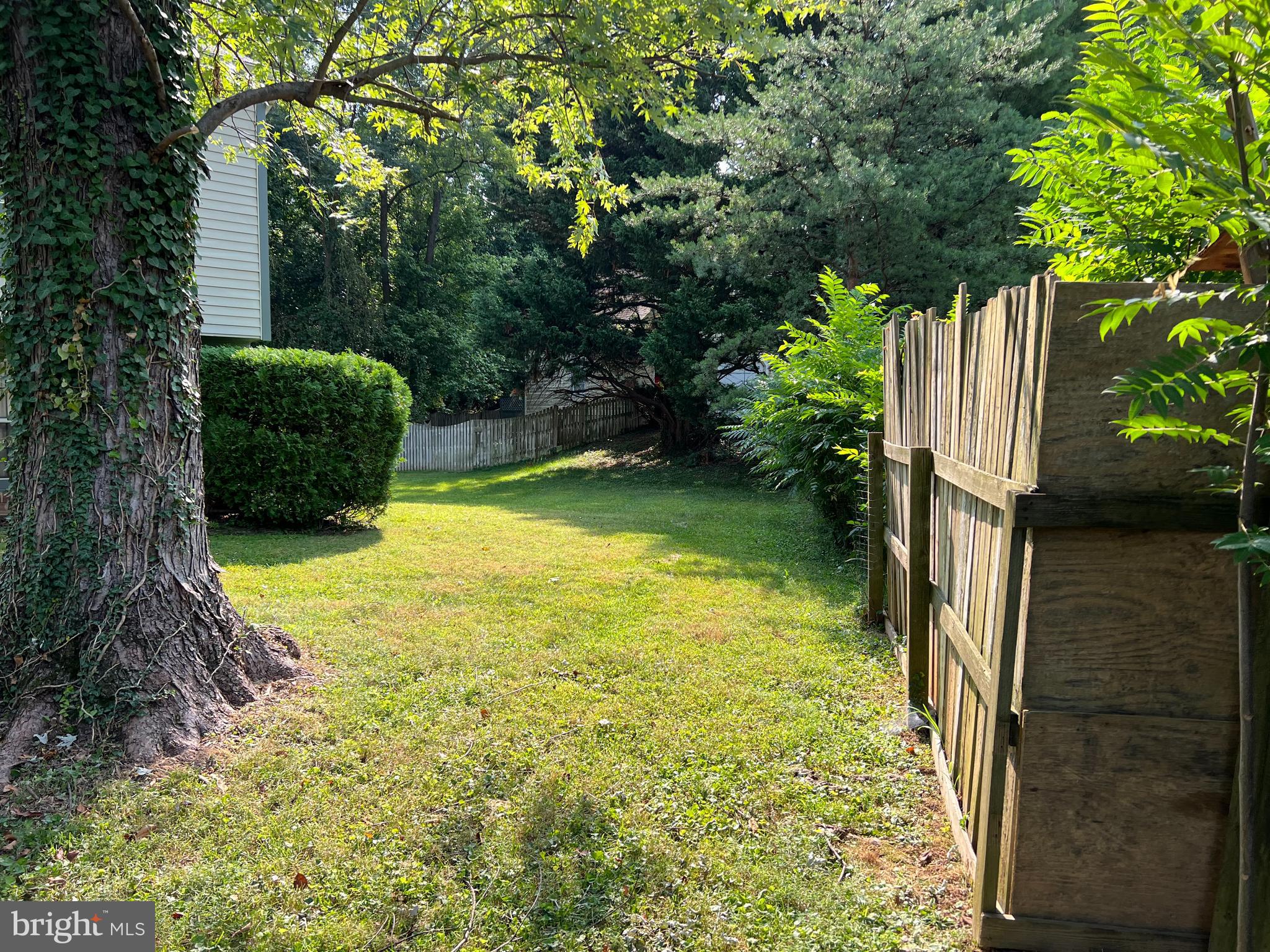 OAKMONT MANOR - Residential