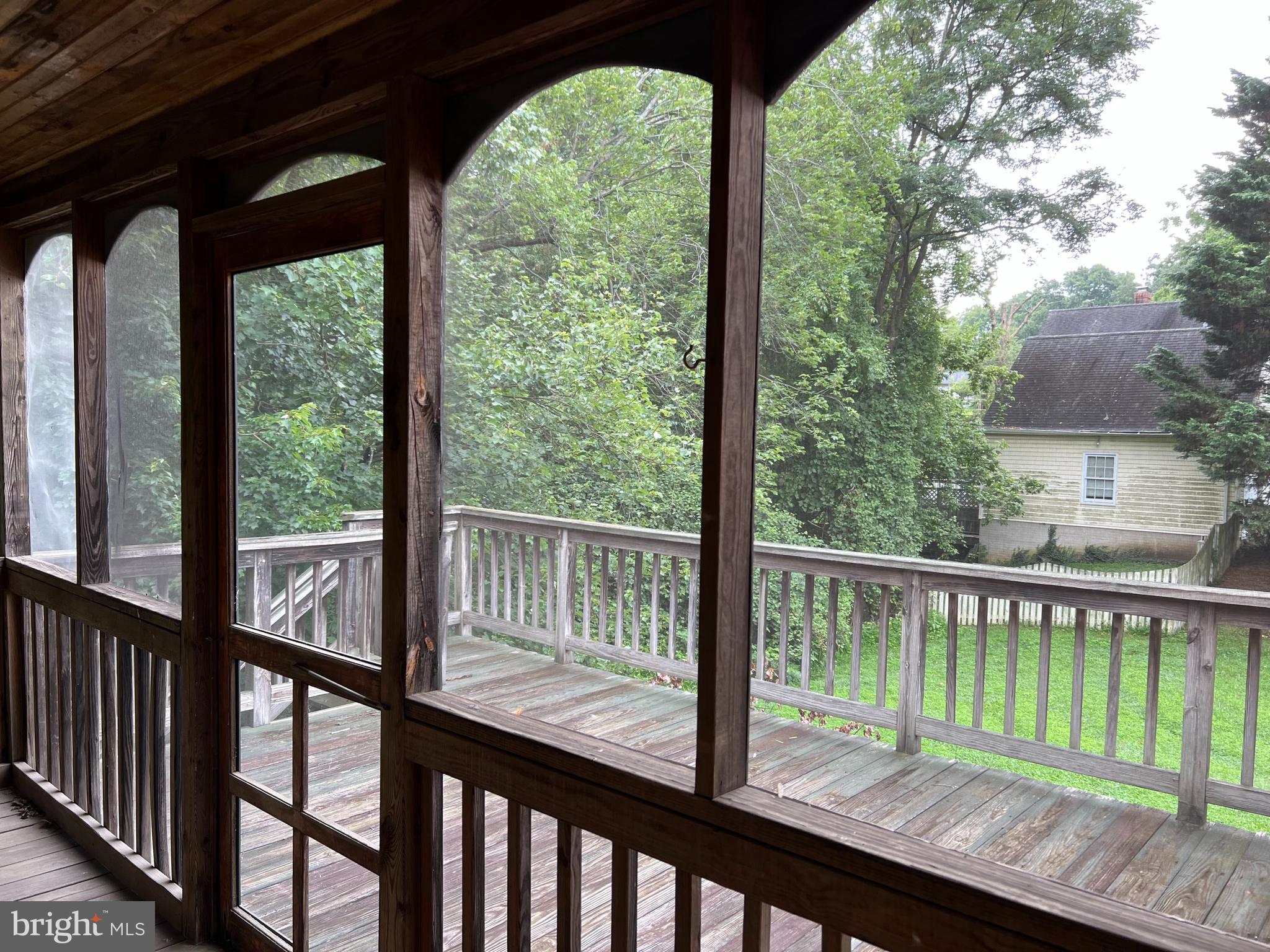 OAKMONT MANOR - Residential