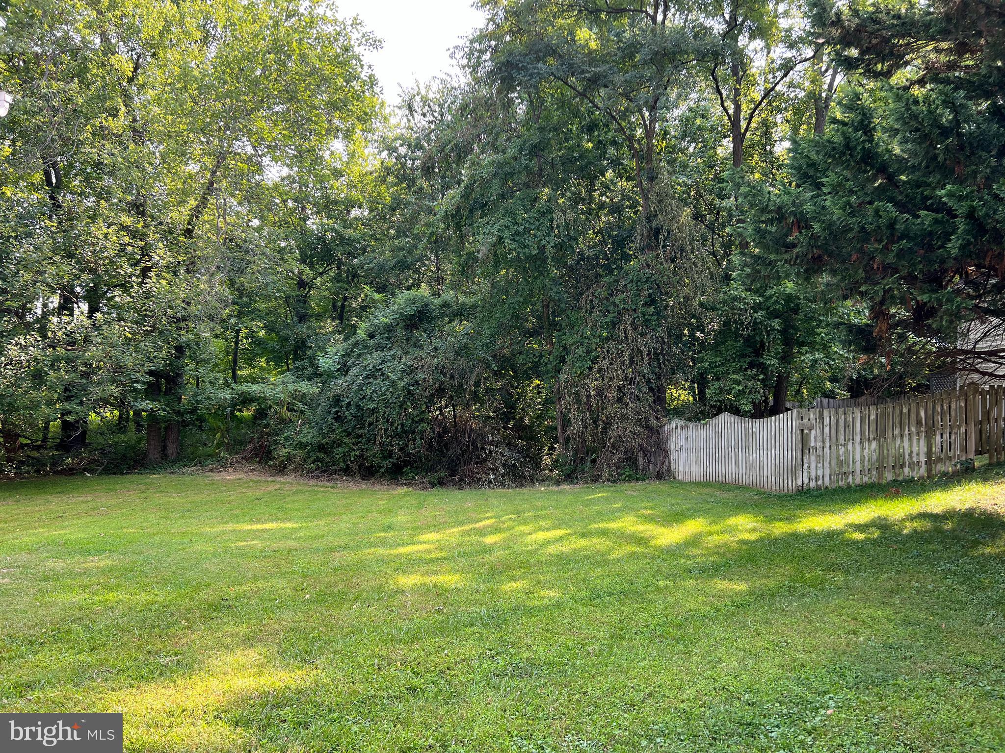 OAKMONT MANOR - Residential