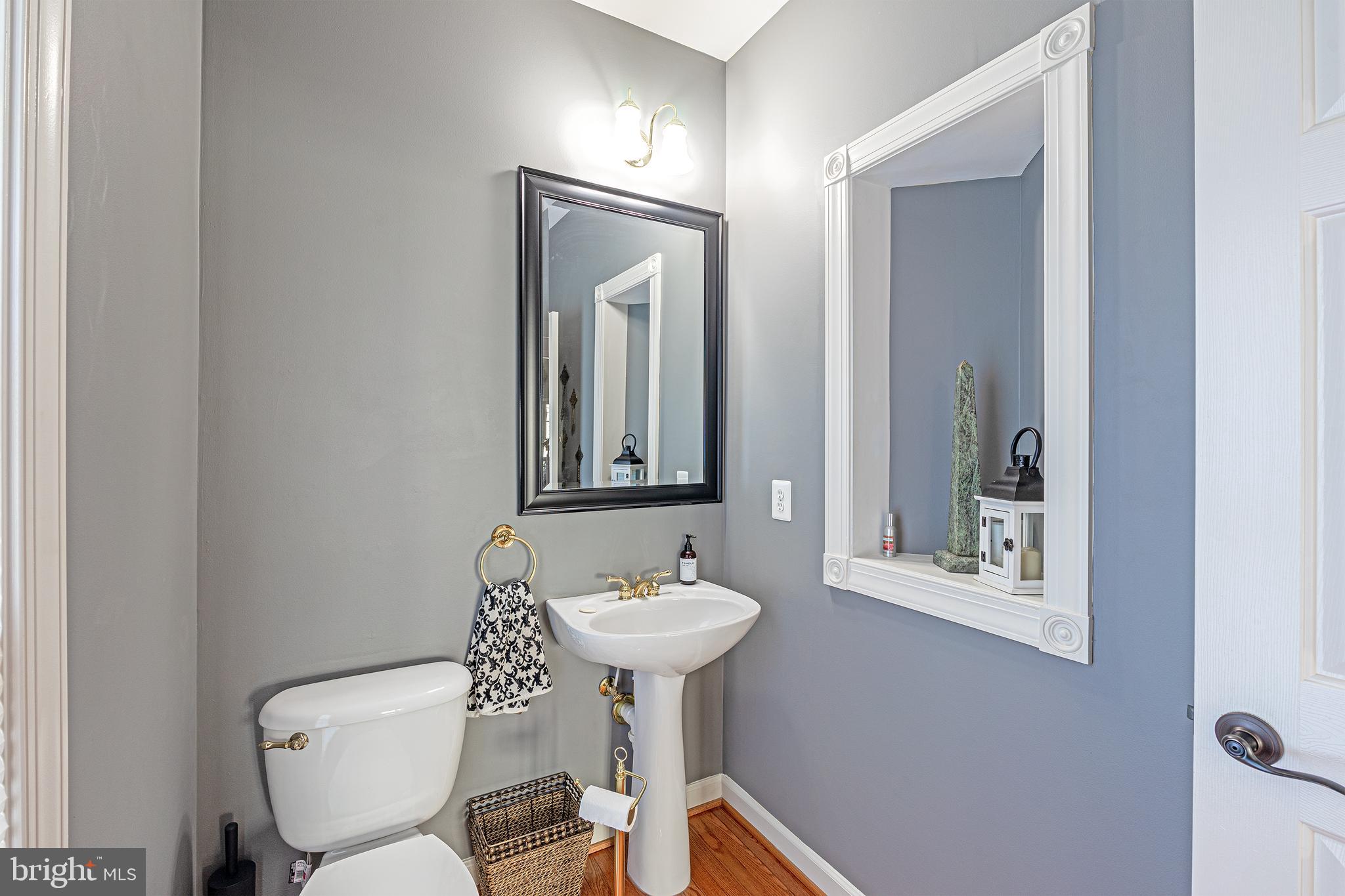 SOUTH BANK - Residential Lease