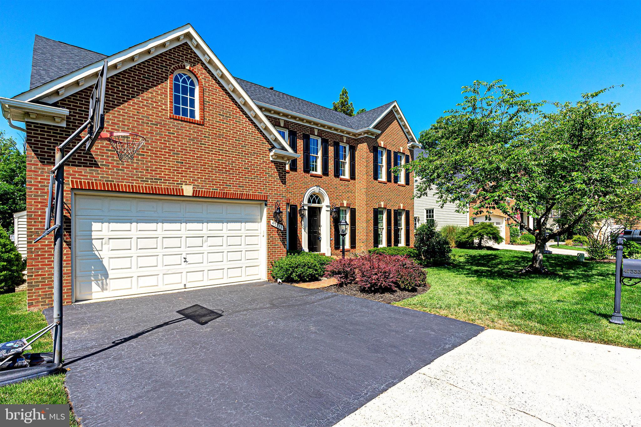 SOUTH BANK - Residential Lease