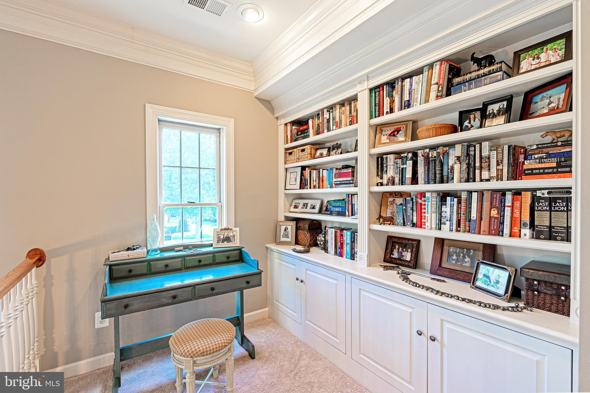 SOUTH BANK - Residential Lease