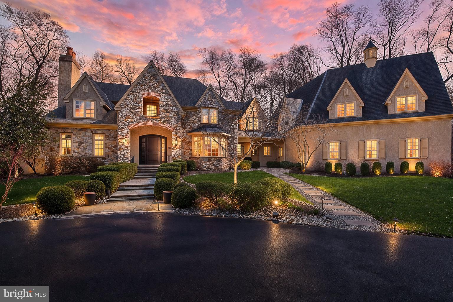 STONEYMEAD - Residential