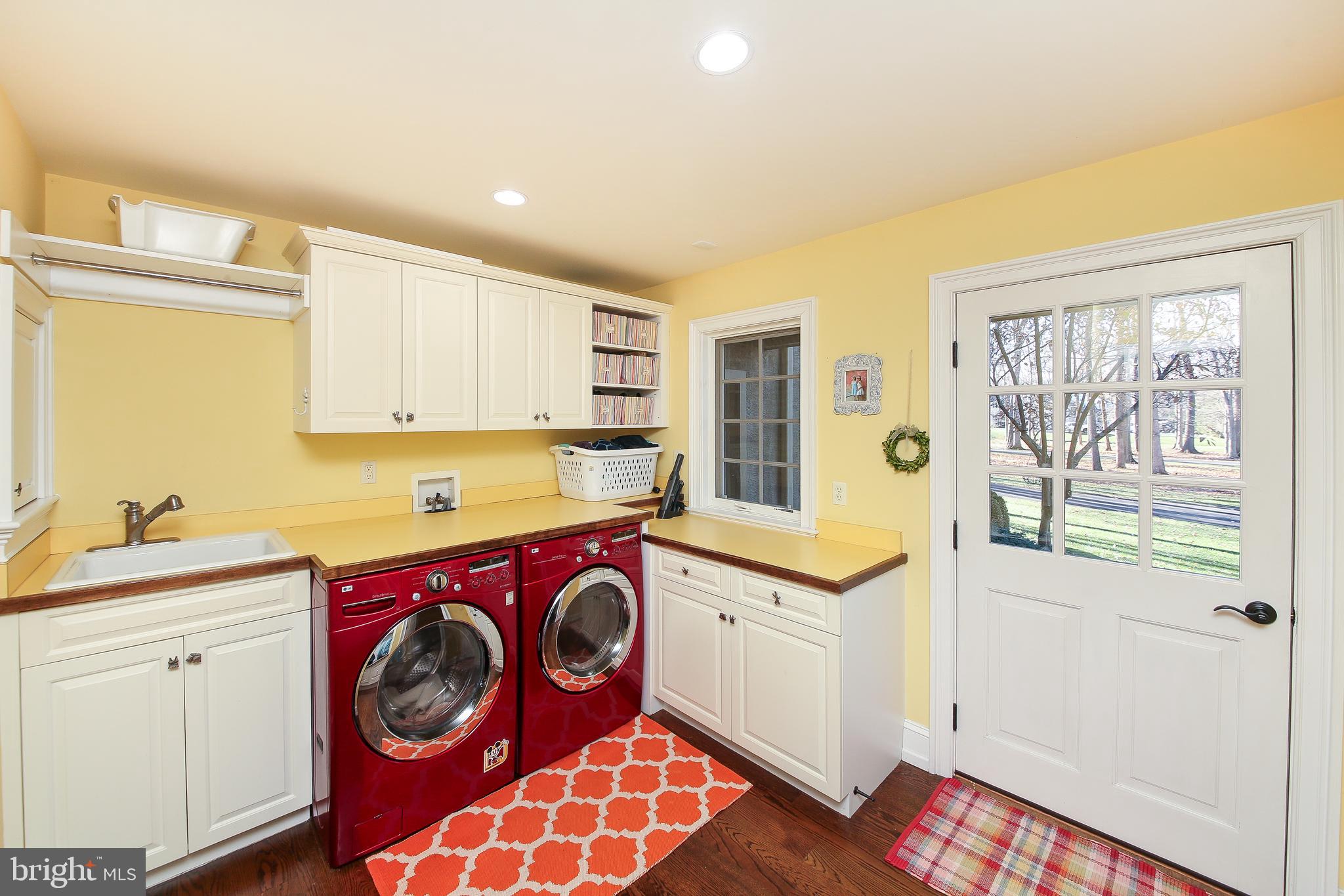 STONEYMEAD - Residential