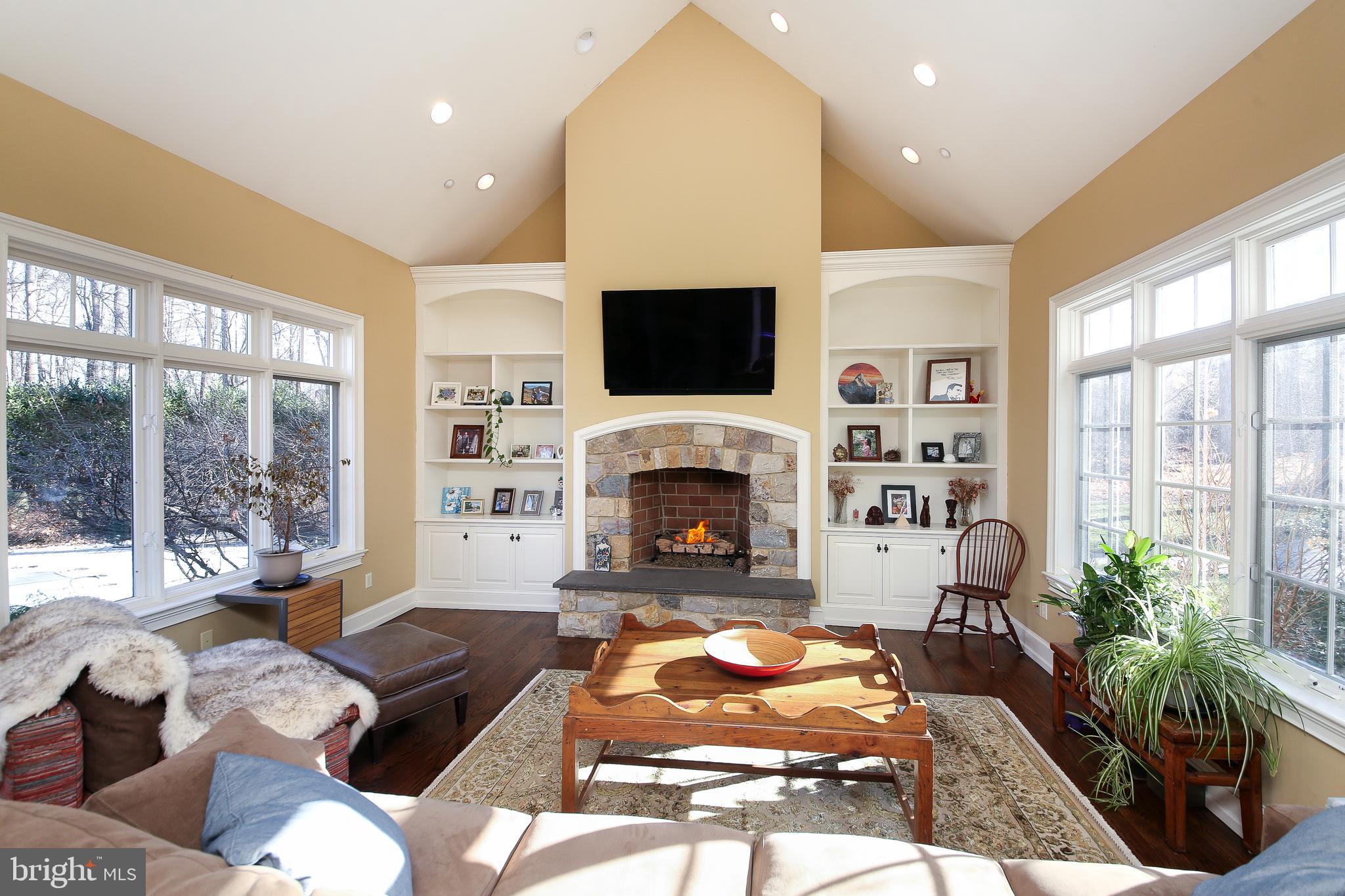 STONEYMEAD - Residential