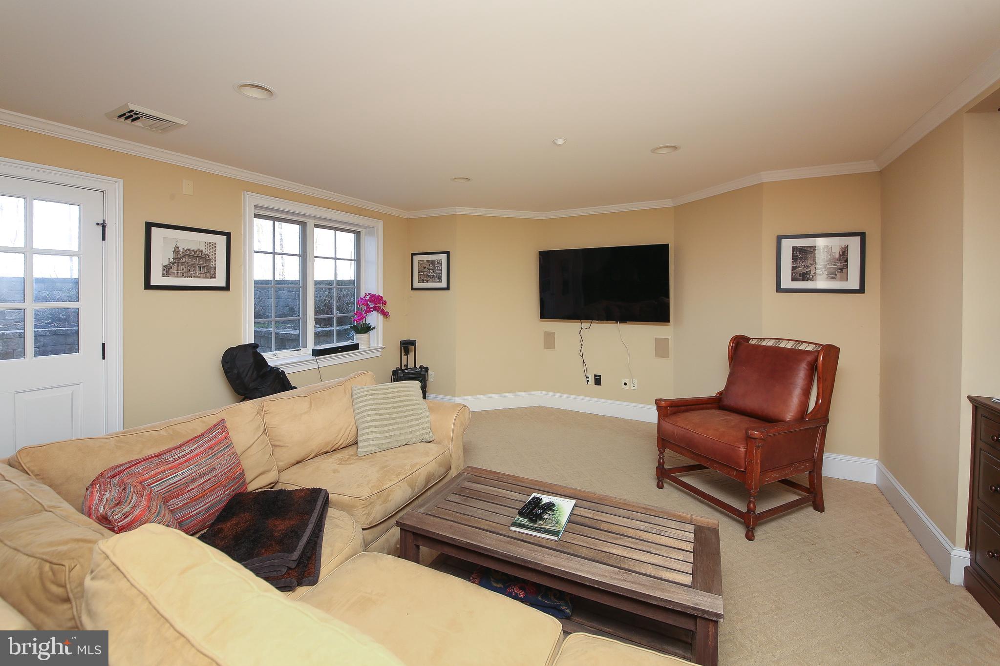 STONEYMEAD - Residential