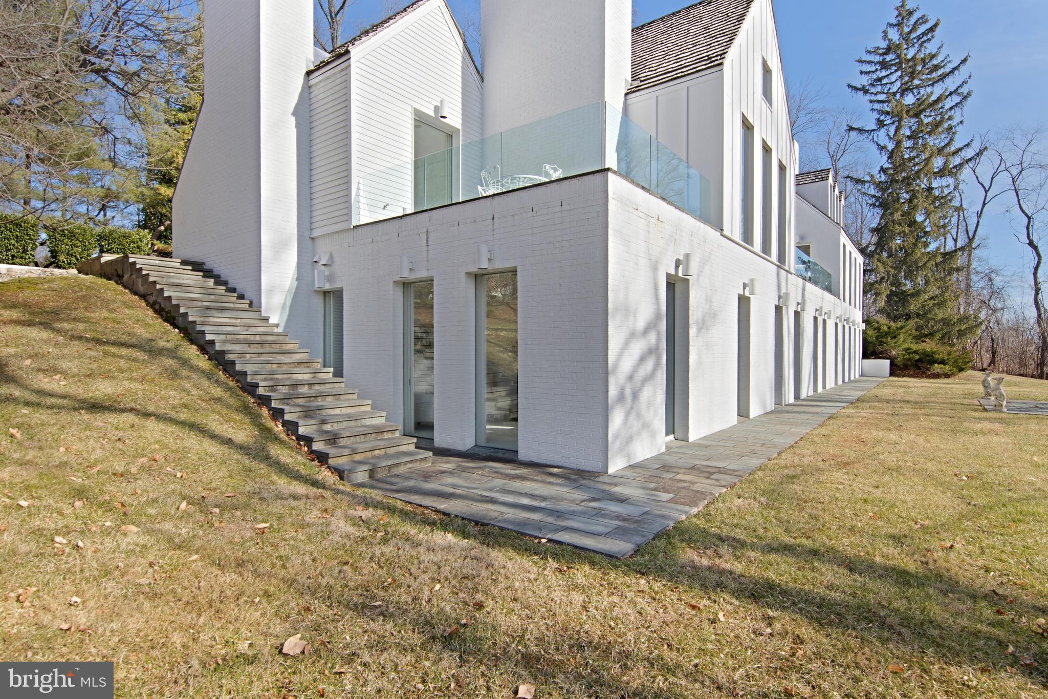 PENNOCK WOODS - Residential