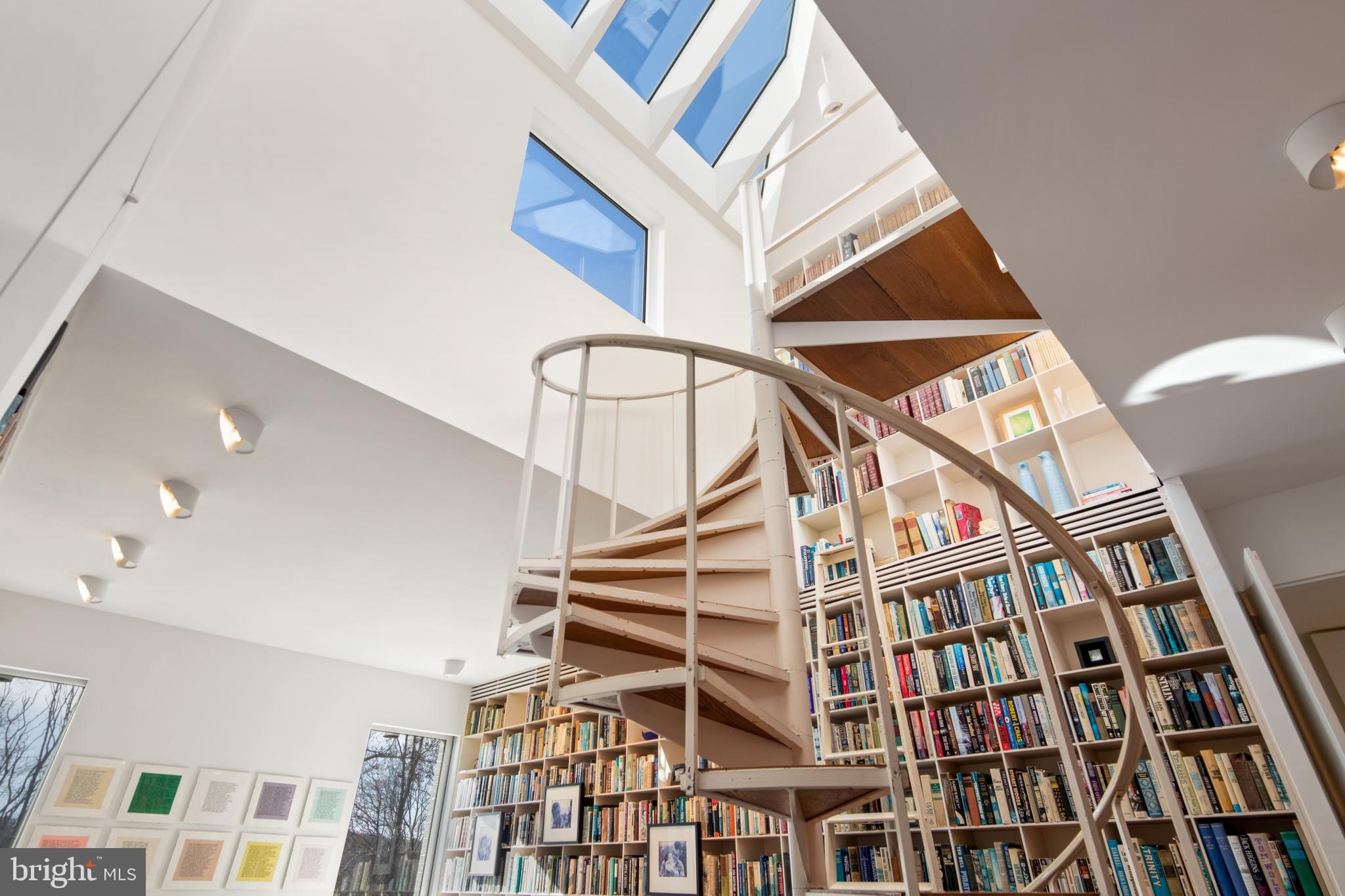 PENNOCK WOODS - Residential