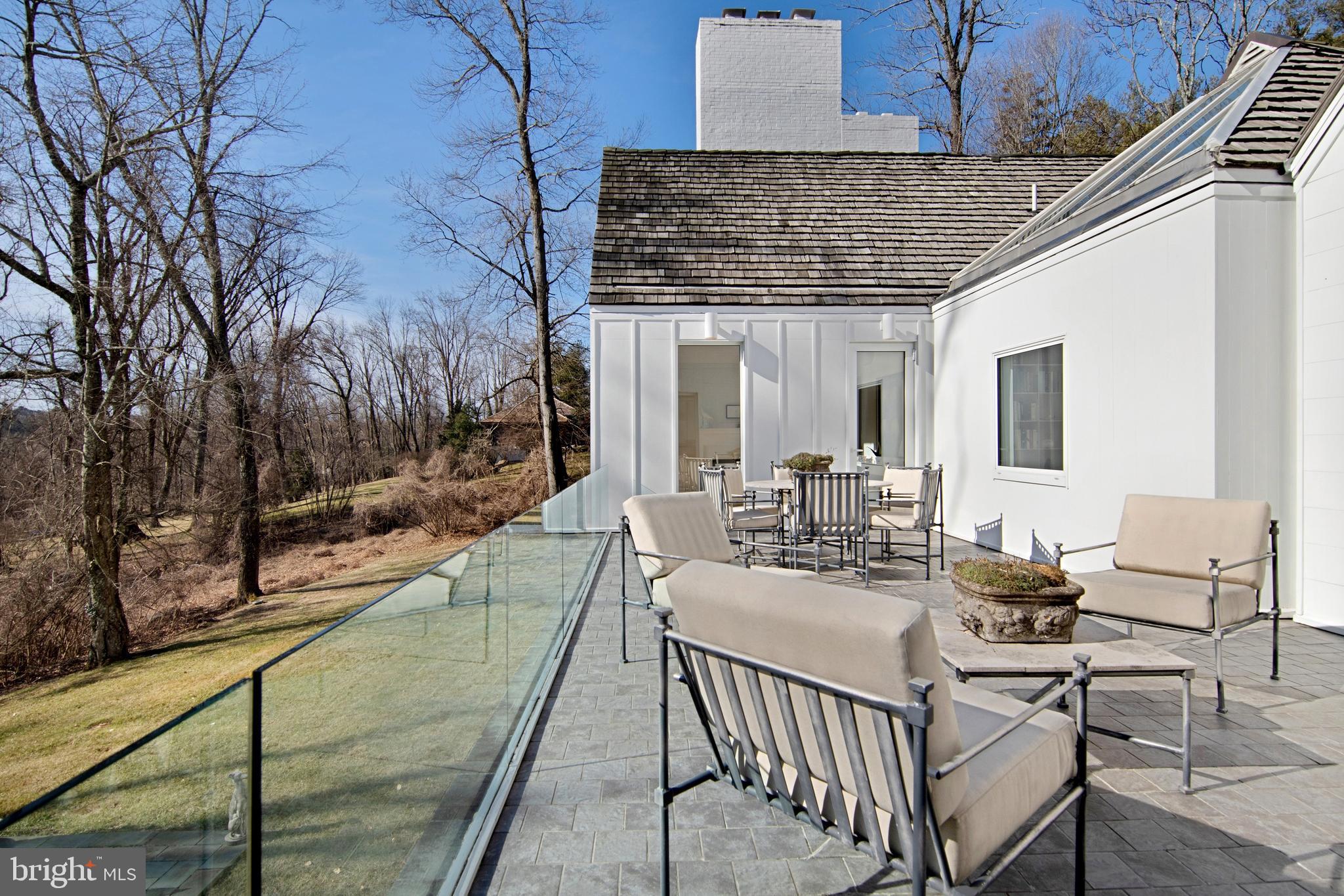 PENNOCK WOODS - Residential