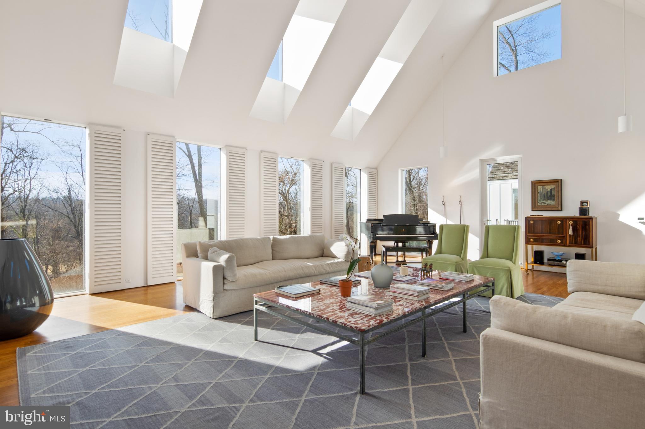 PENNOCK WOODS - Residential