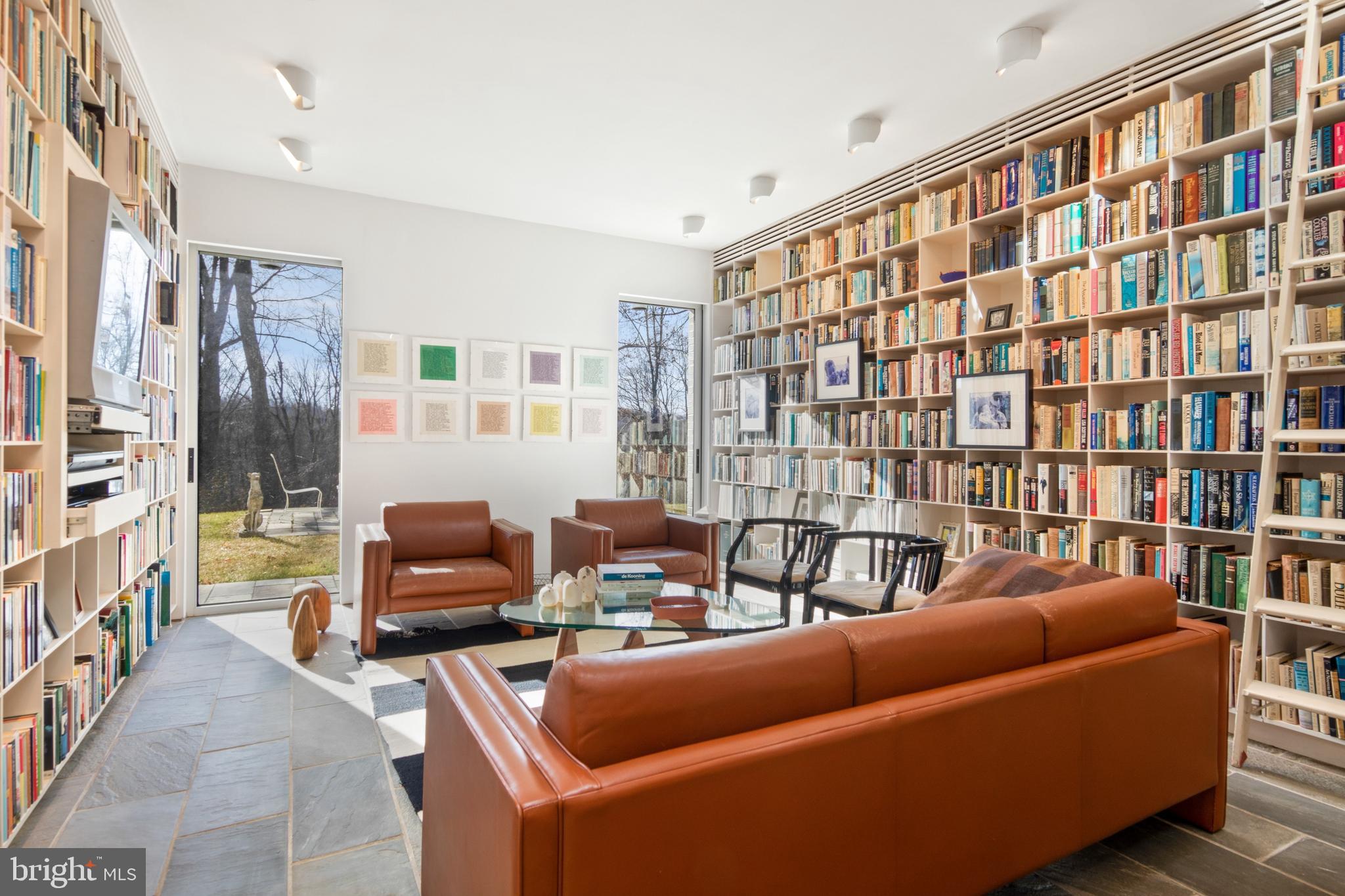 PENNOCK WOODS - Residential