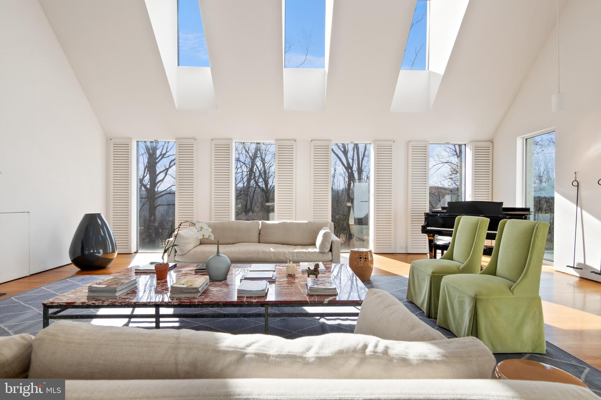 PENNOCK WOODS - Residential