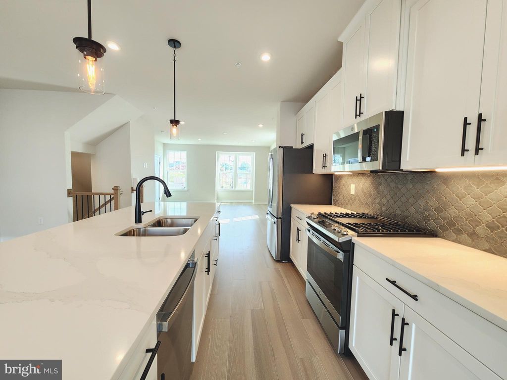 Photo of 455 Market St, SOUDERTON, PA 18964 (MLS # PAMC2162026)