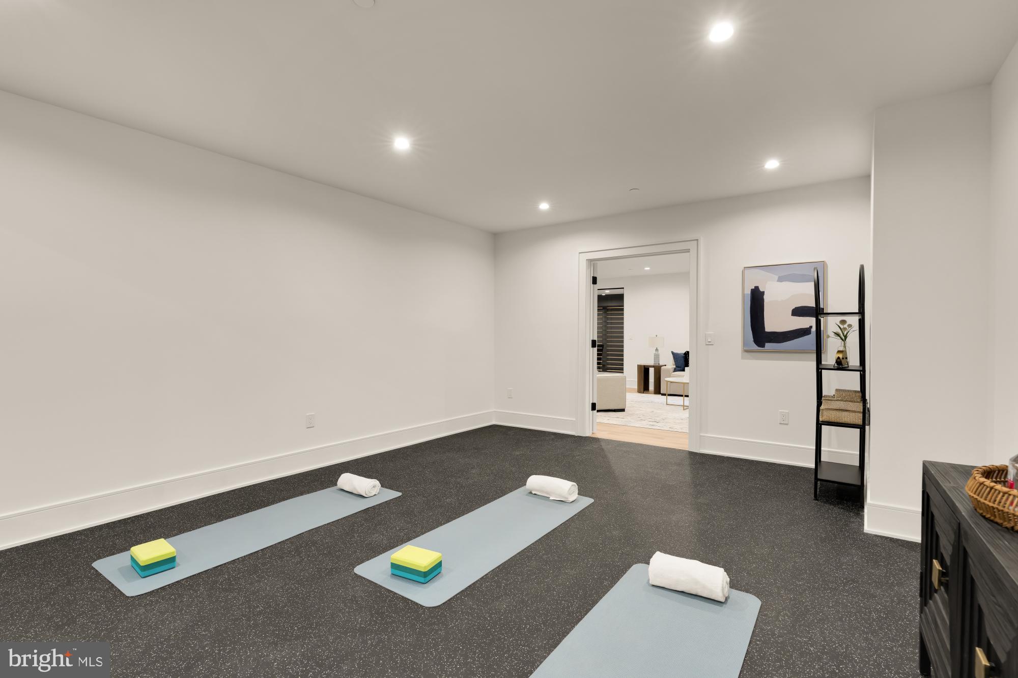 BURNING TREE ESTATES - Residential