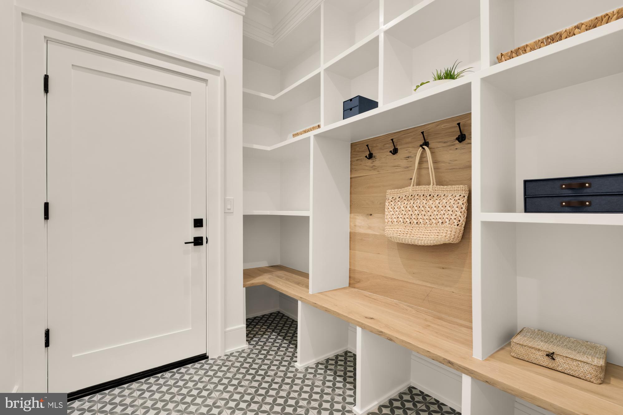 BURNING TREE ESTATES - Residential