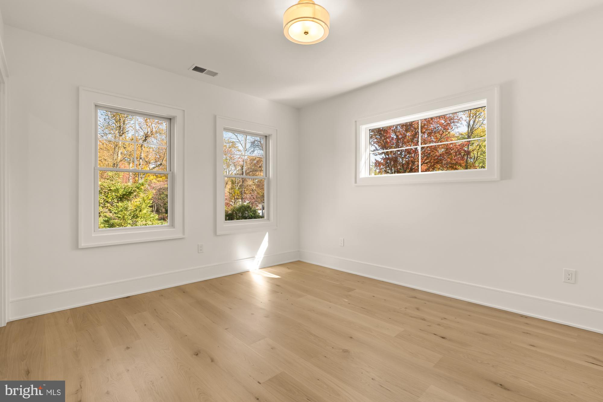 BURNING TREE ESTATES - Residential