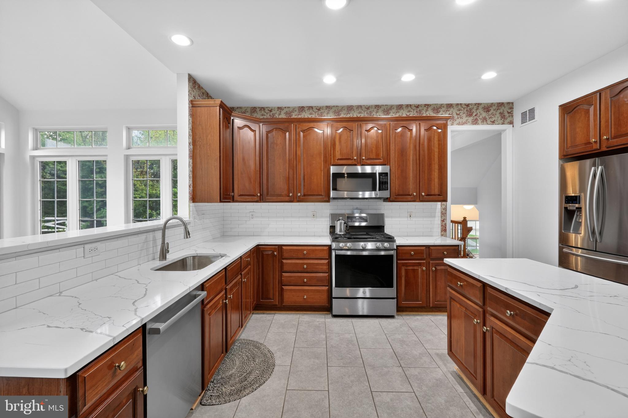 WELLINGTON TRACE - Residential