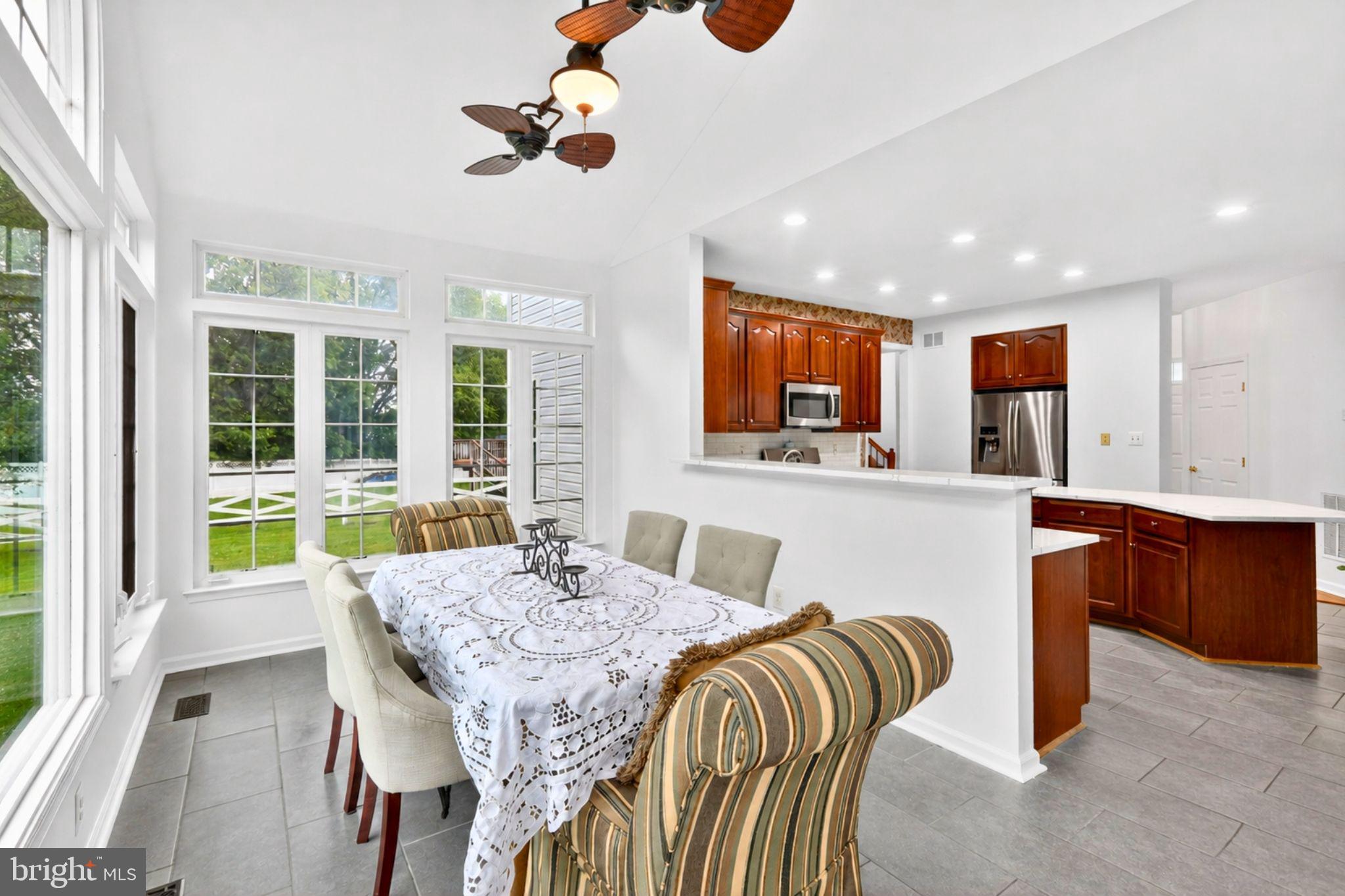 WELLINGTON TRACE - Residential