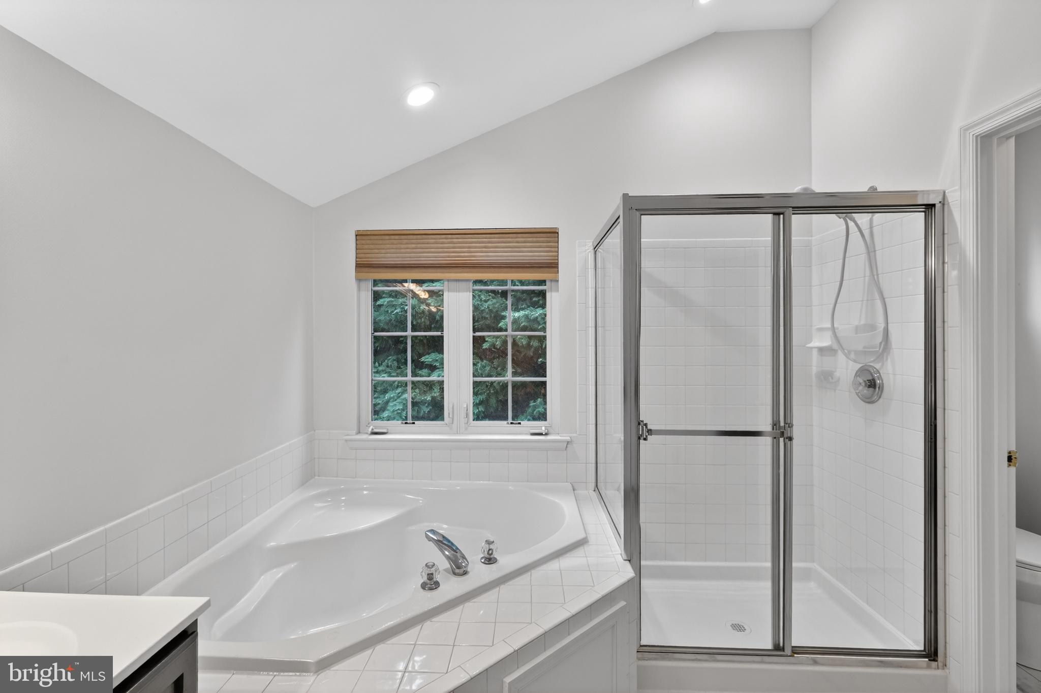 WELLINGTON TRACE - Residential
