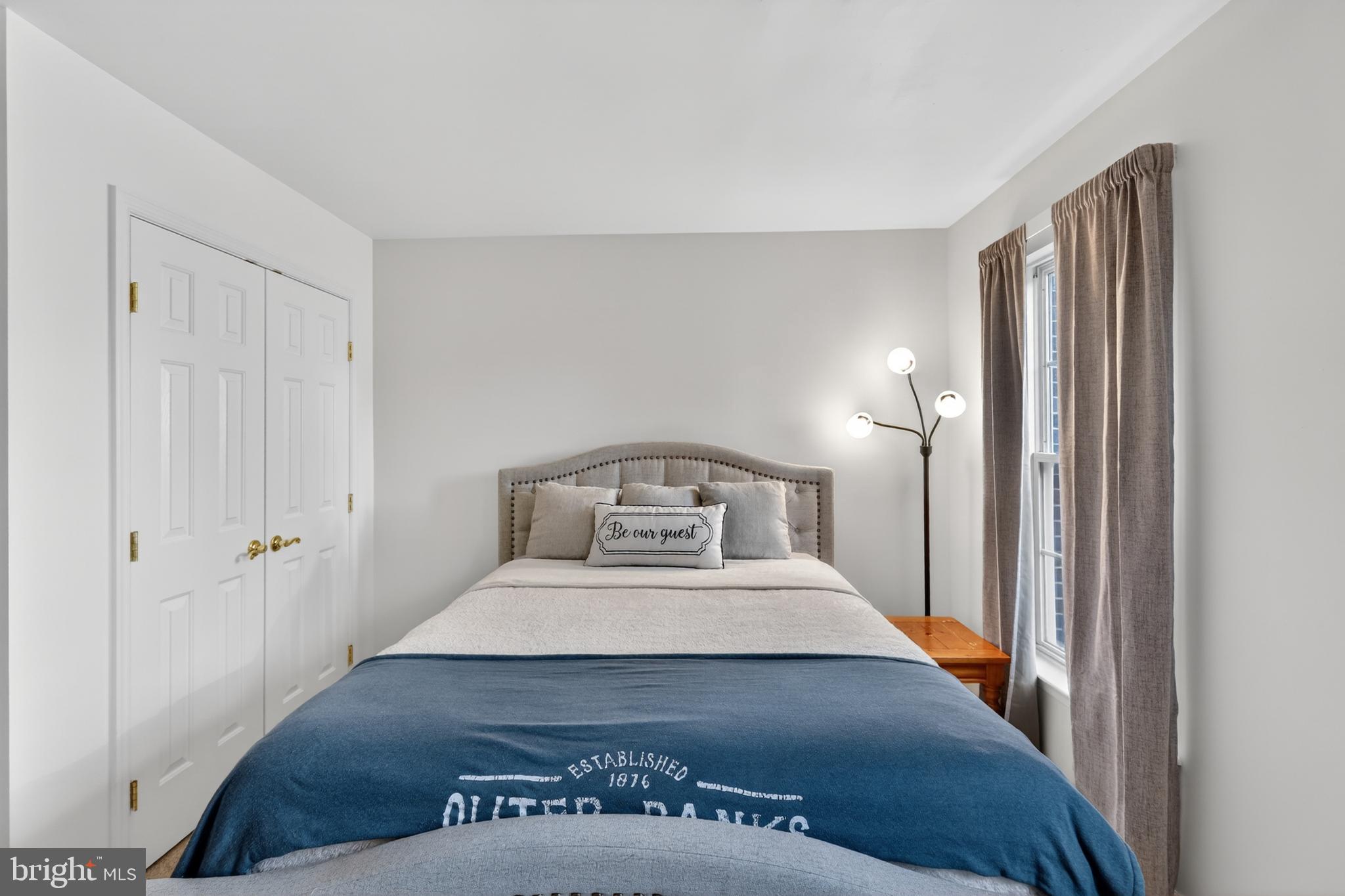 WELLINGTON TRACE - Residential