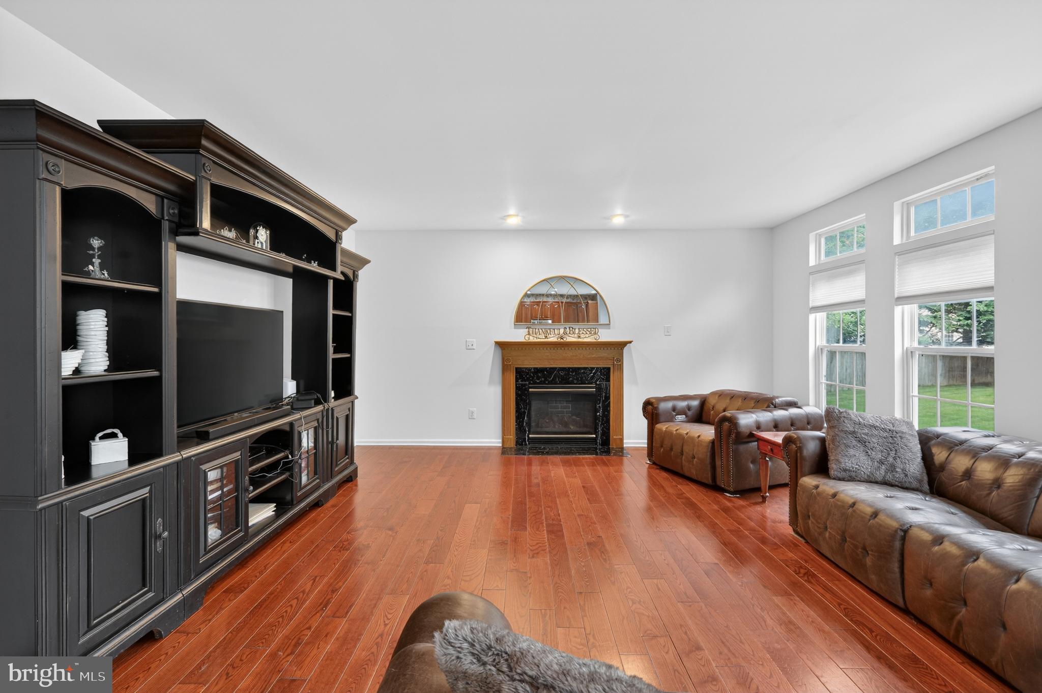 WELLINGTON TRACE - Residential