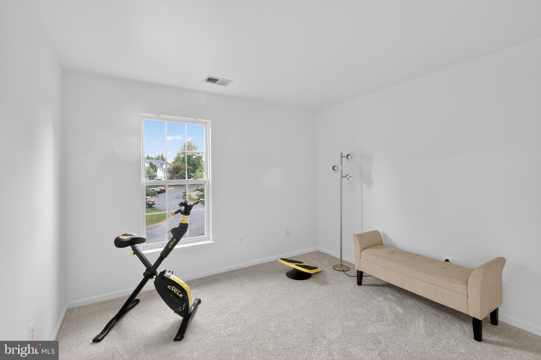 WELLINGTON TRACE - Residential