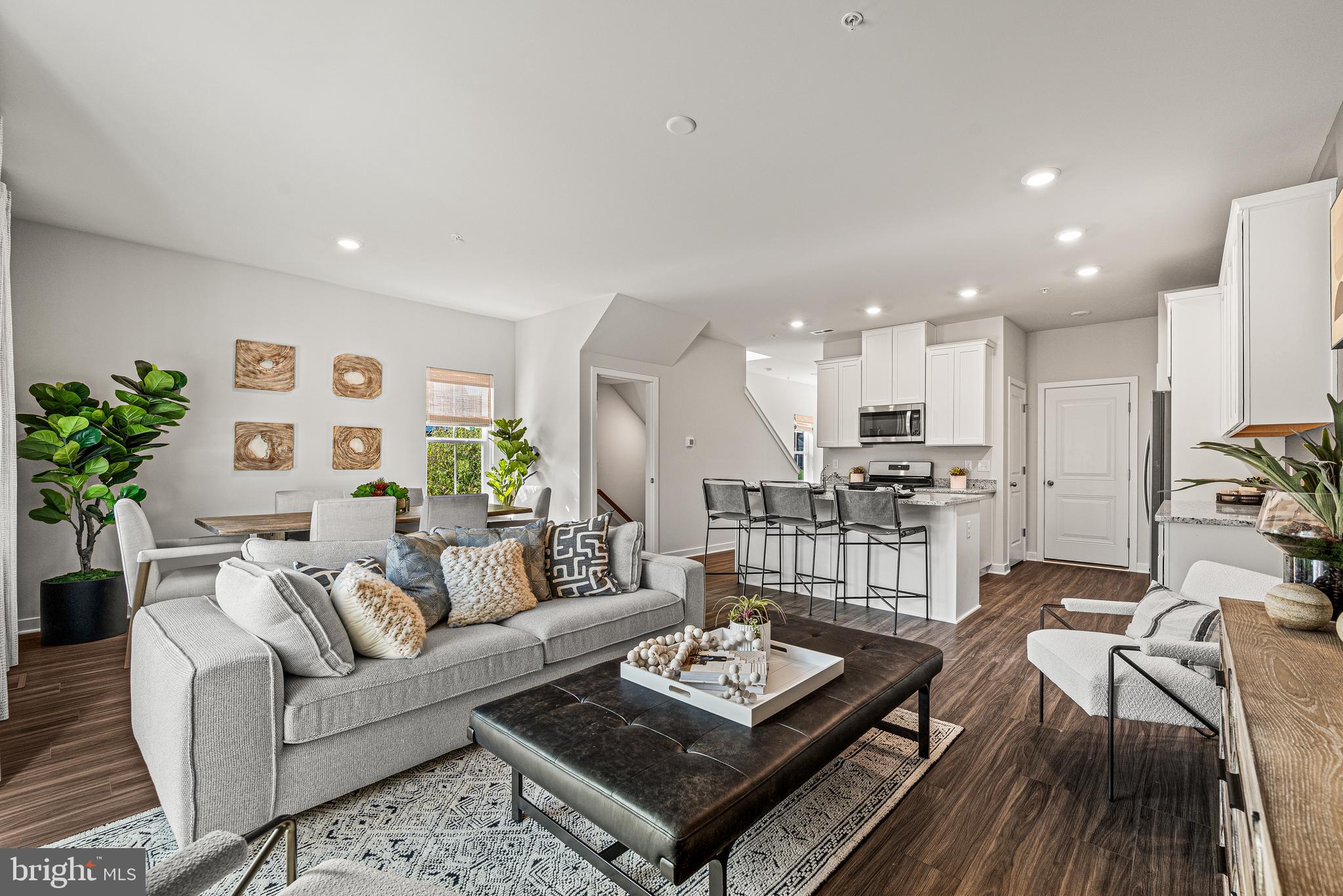 BROOKSIDE COURT AT UPPER SAUCON - Residential