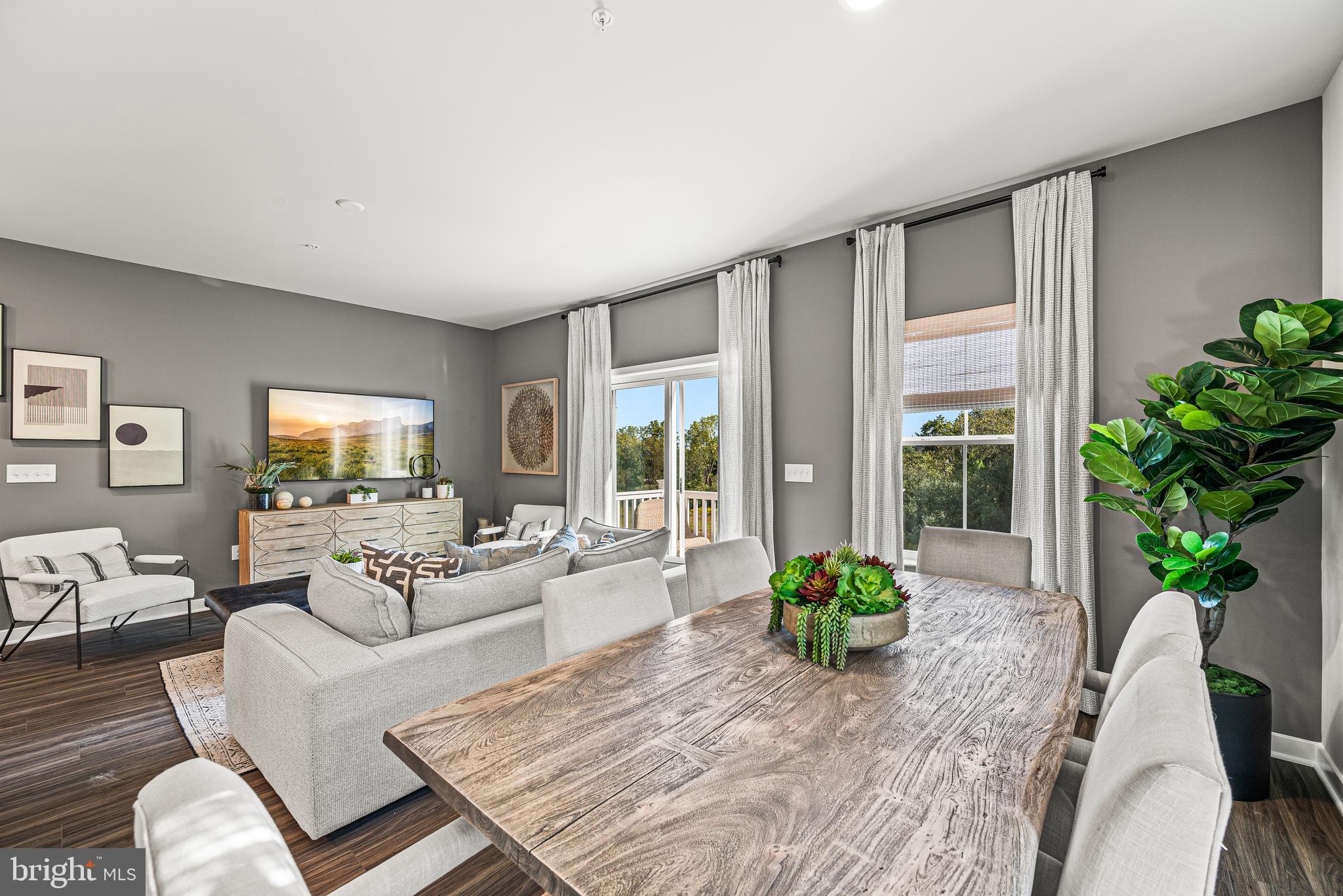 BROOKSIDE COURT AT UPPER SAUCON - Residential