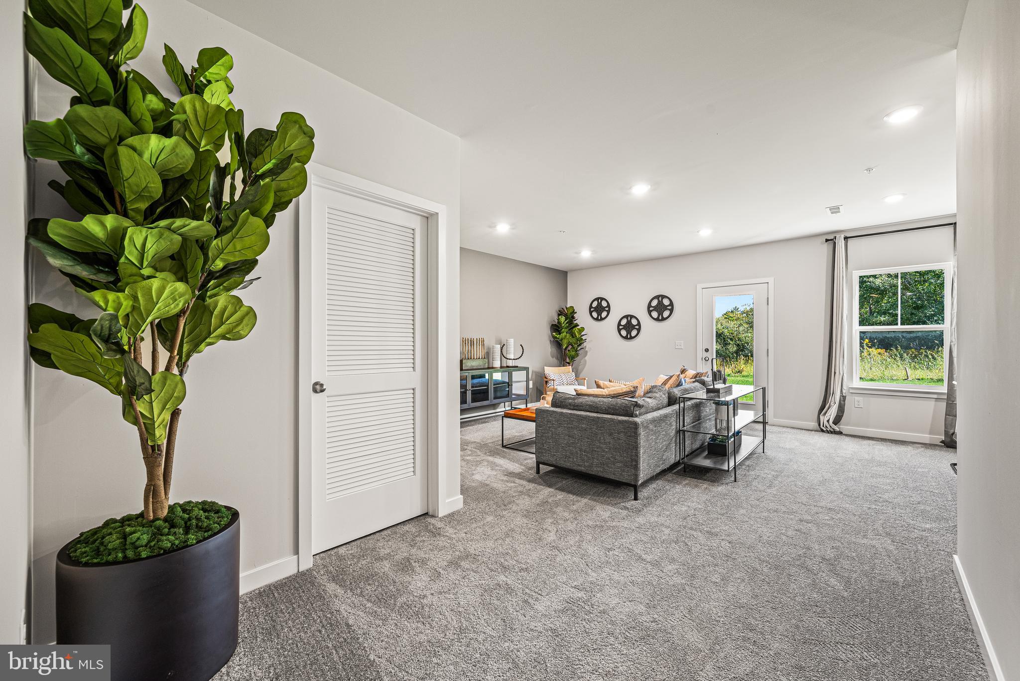 BROOKSIDE COURT AT UPPER SAUCON - Residential