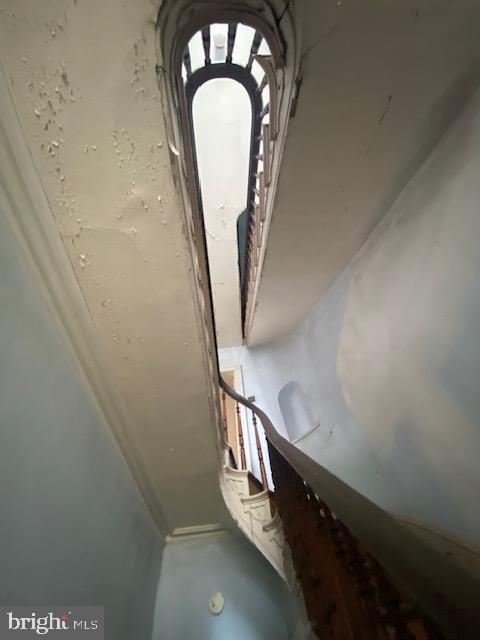 LAURAVILLE HISTORIC DISTRICT - Residential