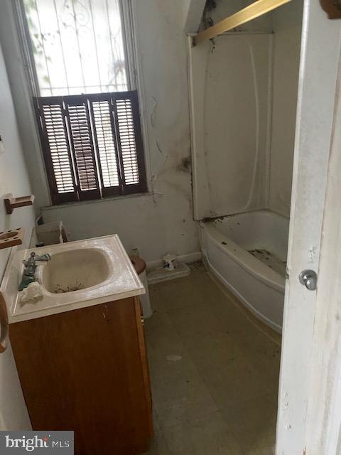 LAURAVILLE HISTORIC DISTRICT - Residential