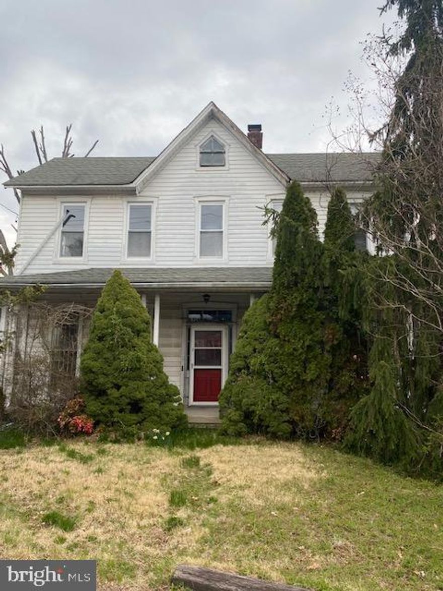 Amazing investment opportunity.  Huge .7 acre lot in sought-after Laurville. Very large house with 3 stories and a basement. The house was previously used as a multi-unit. Buyer to do due diligence on zoning re-subdividing, multi-unit, etc. Tons of opportunity. Separate garage behind house. Sold as-is. Cash, hard money, or 203K loan only.