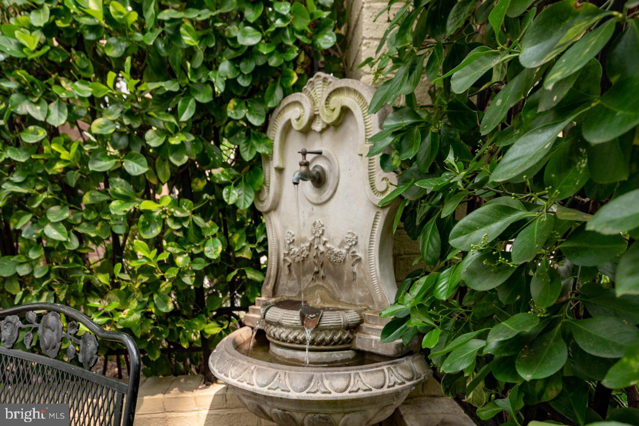 OLD TOWN VILLAGE - Residential