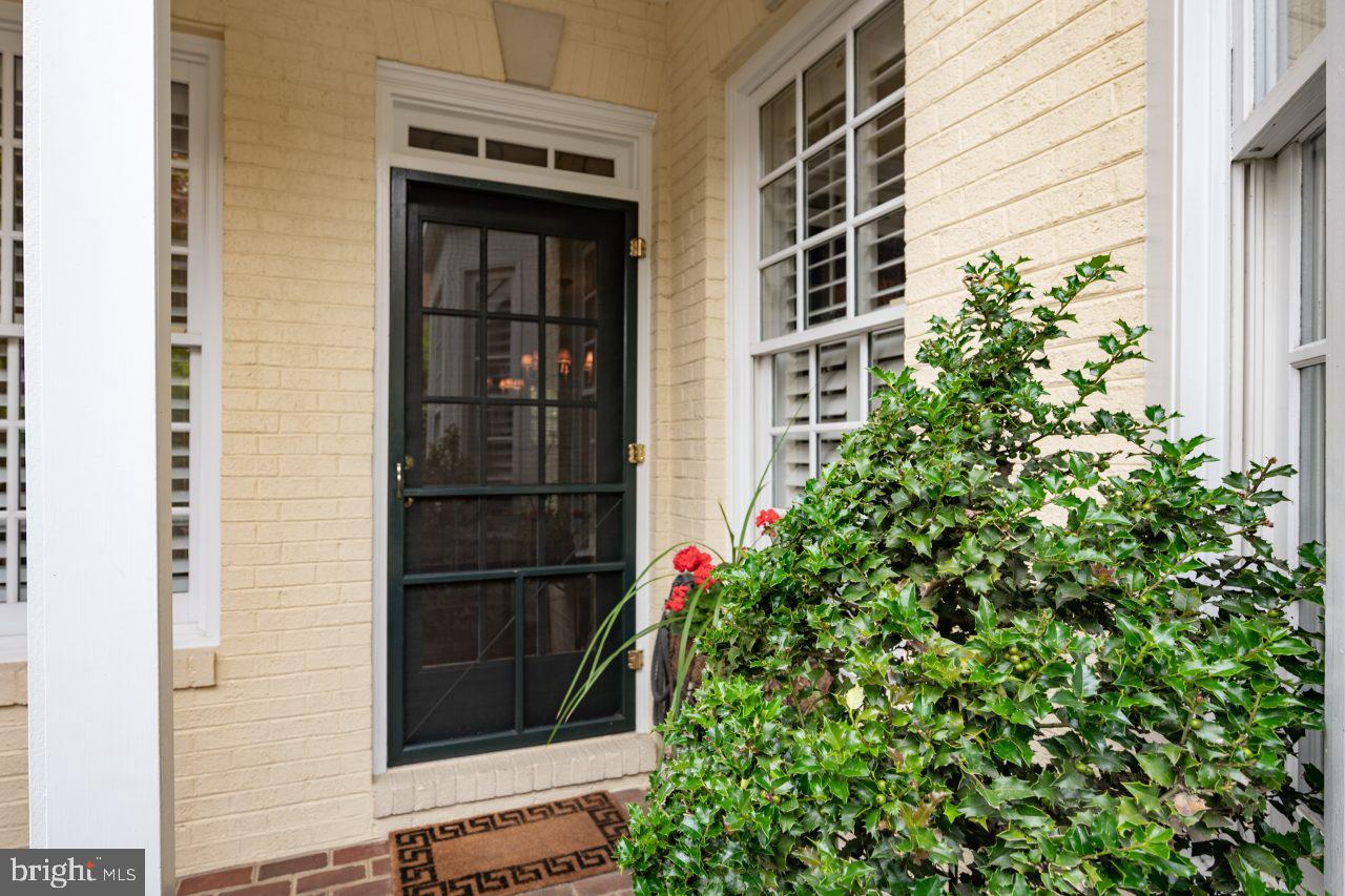 OLD TOWN VILLAGE - Residential