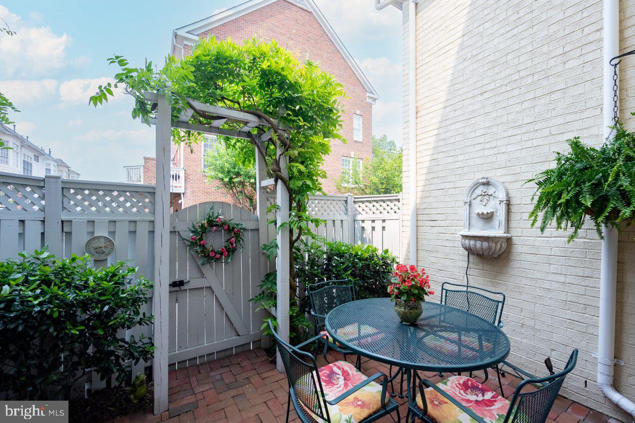 OLD TOWN VILLAGE - Residential