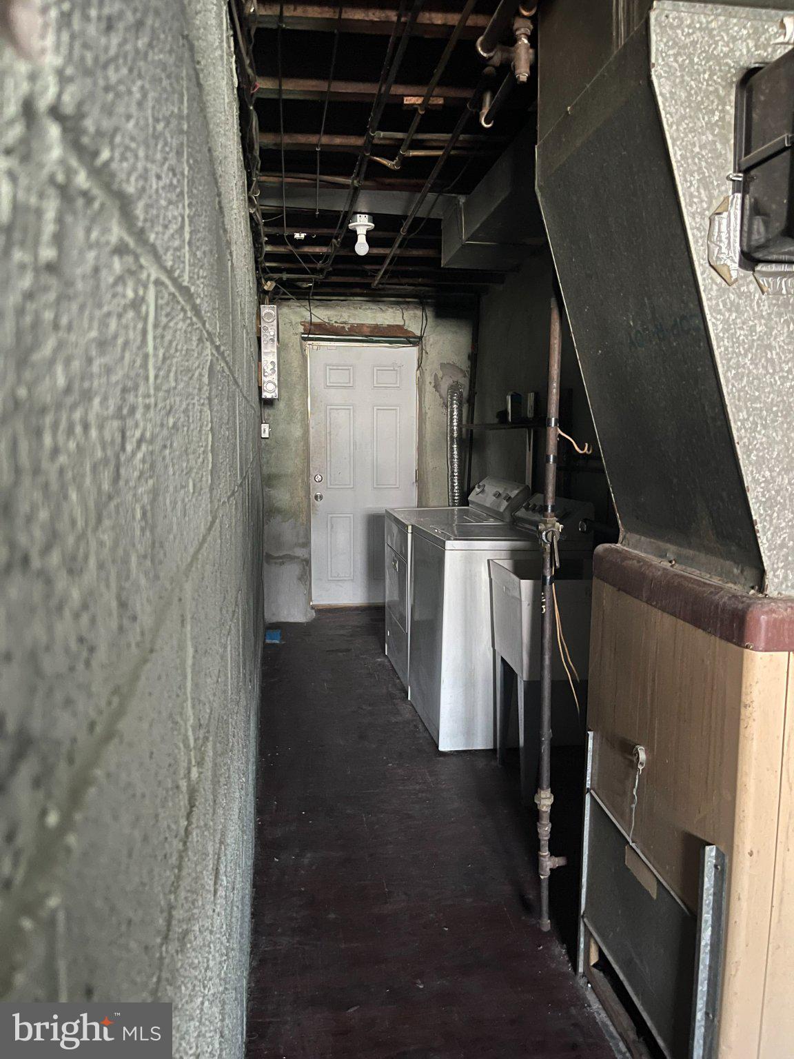 PHILADELPHIA (NORTHEAST) - Residential