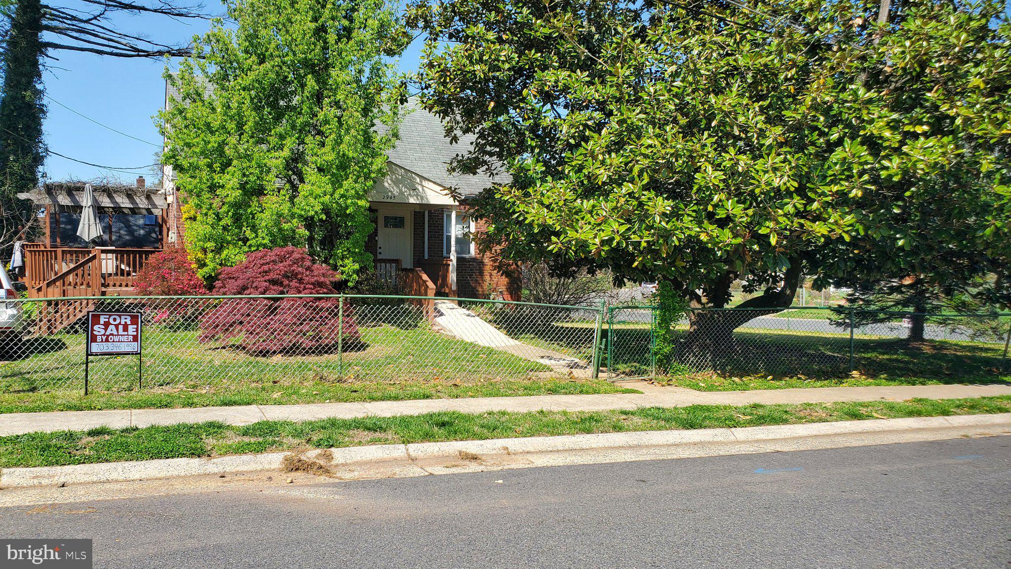 TYLER PARK - Residential