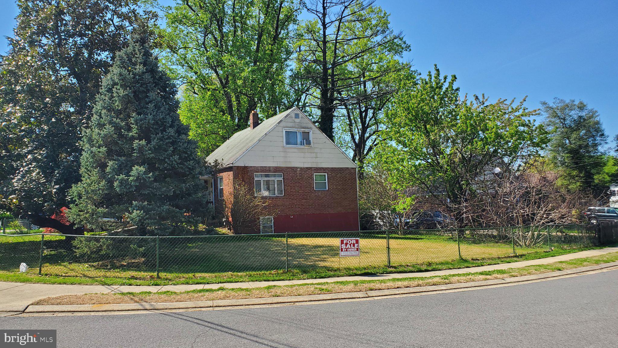 TYLER PARK - Residential