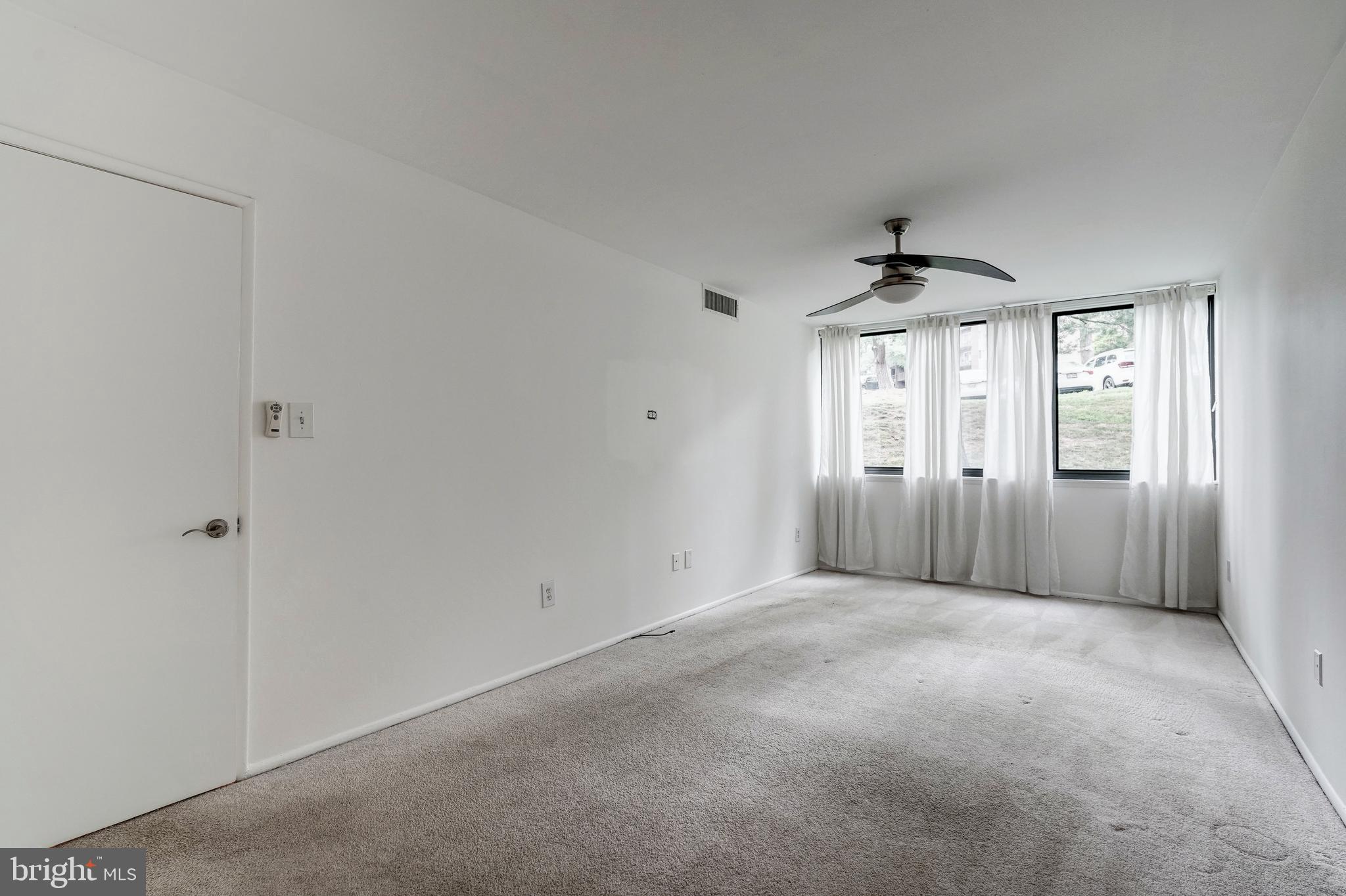 EOS TWENTY-ONE - Residential Lease