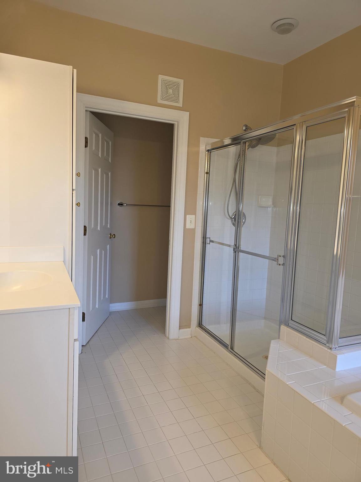 COOK INLET - Residential Lease