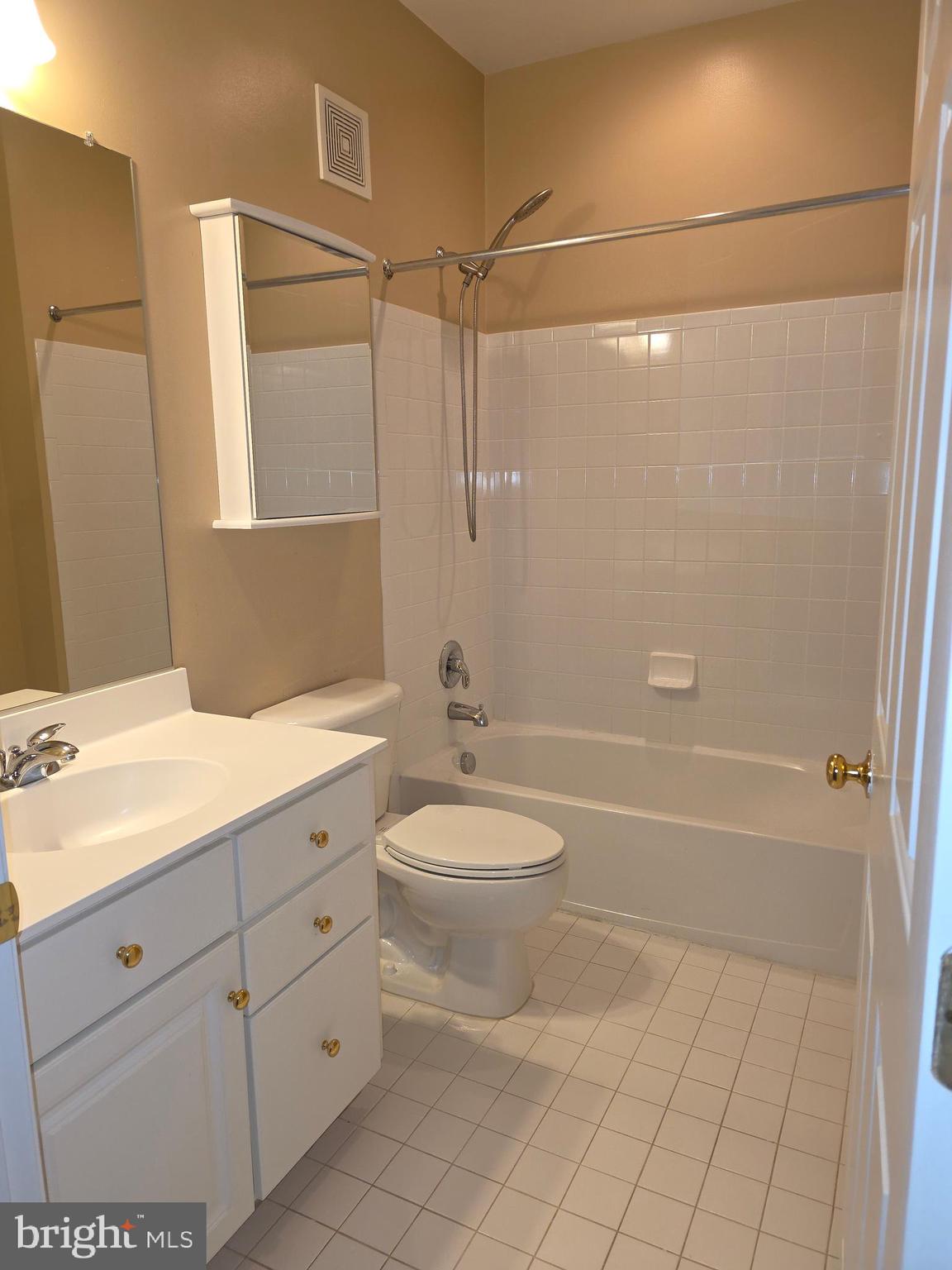 COOK INLET - Residential Lease