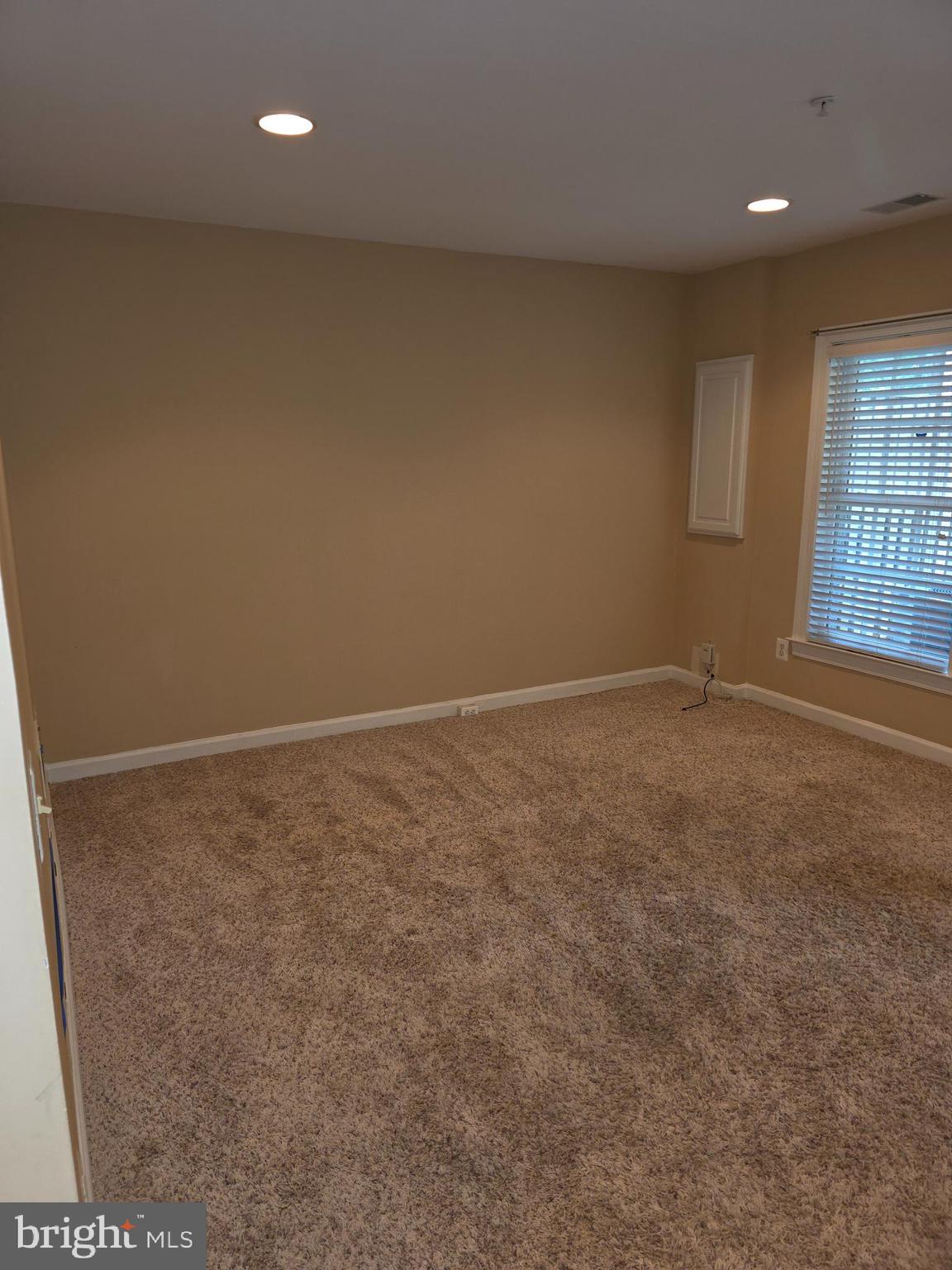 COOK INLET - Residential Lease