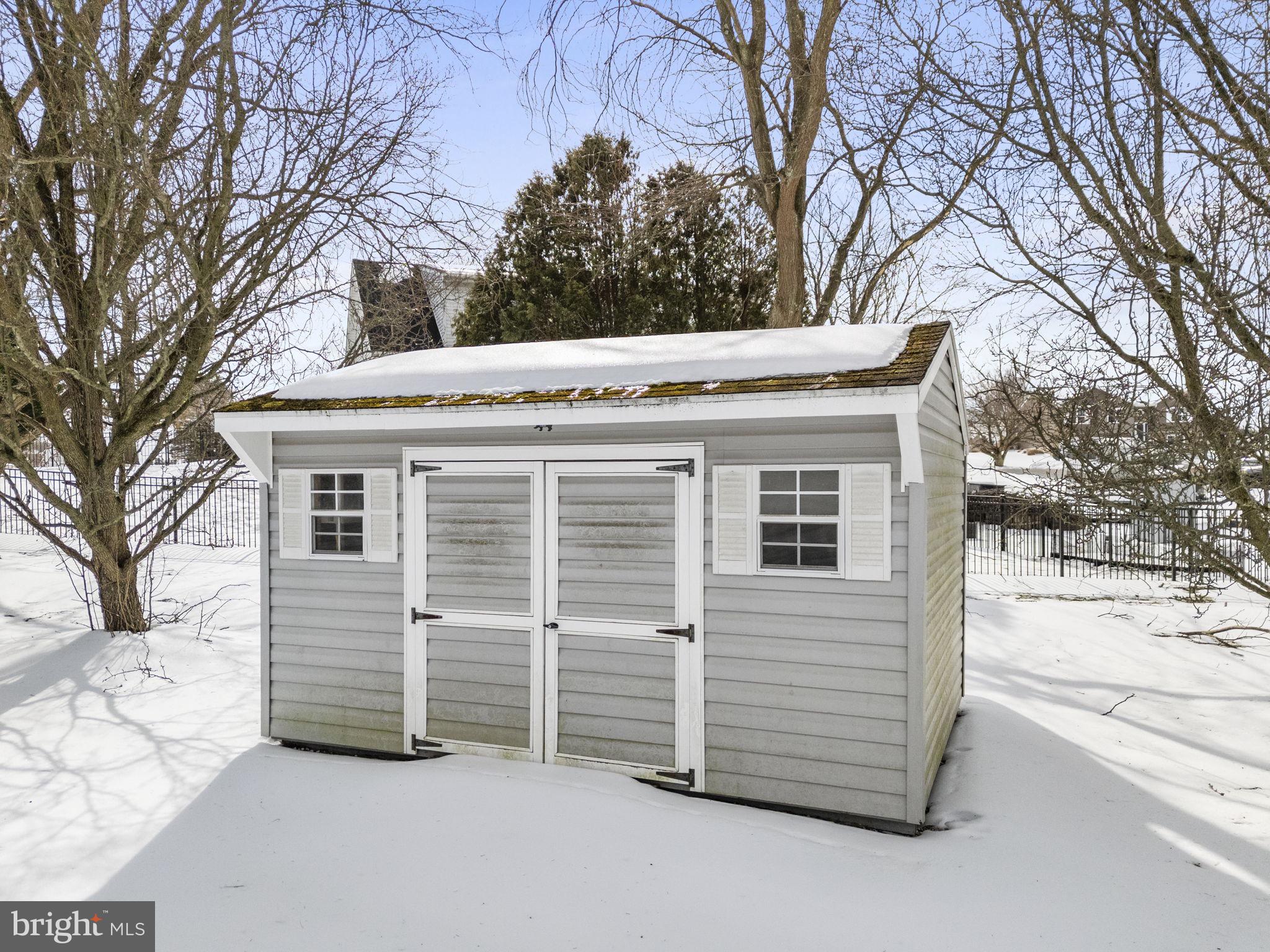 OAK TREE SOUTH - Residential