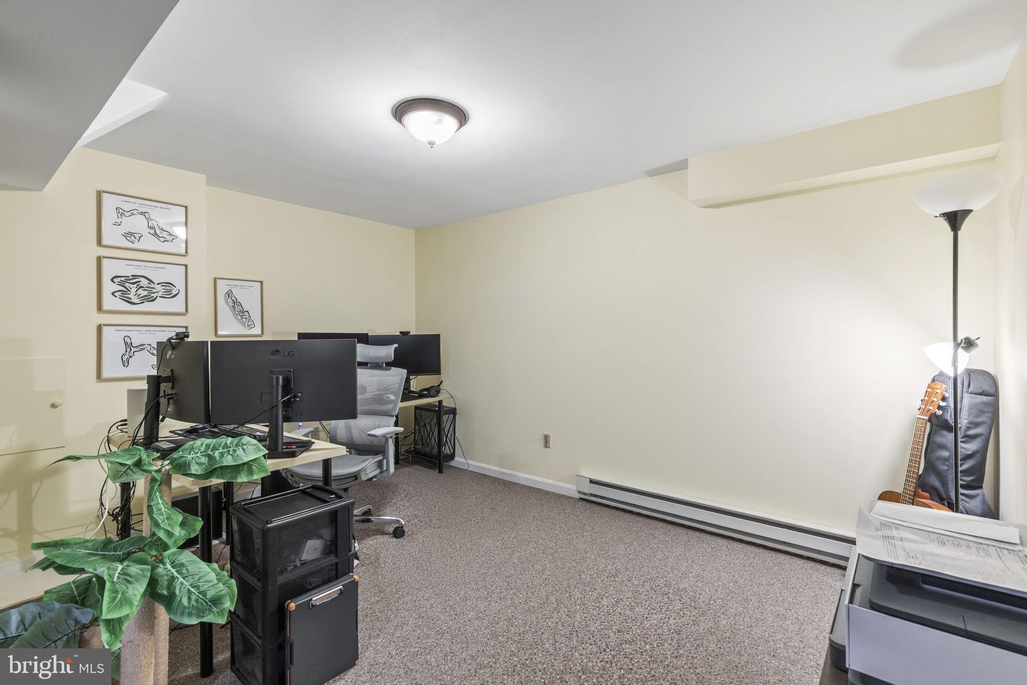 OAK TREE SOUTH - Residential