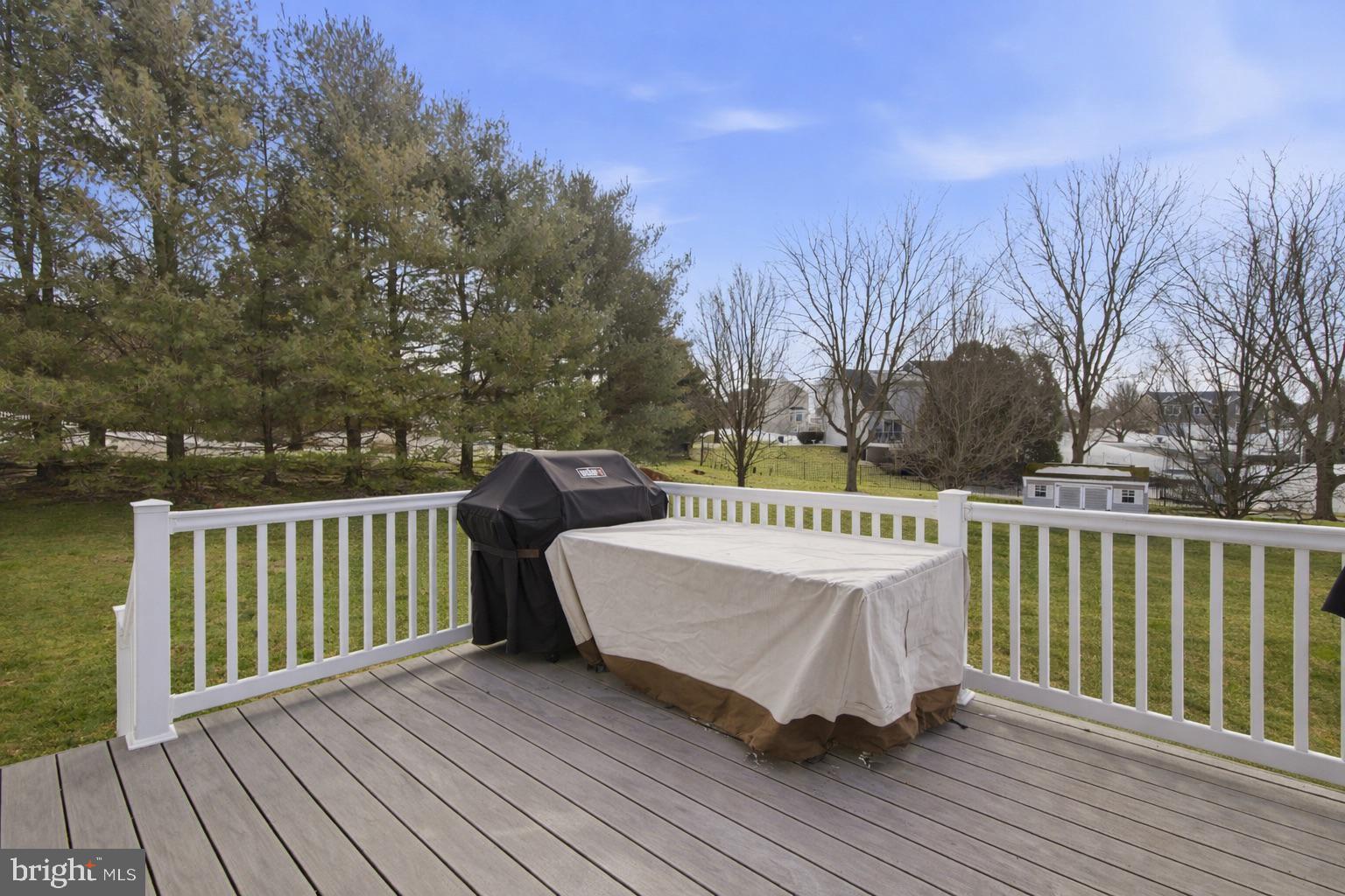 OAK TREE SOUTH - Residential