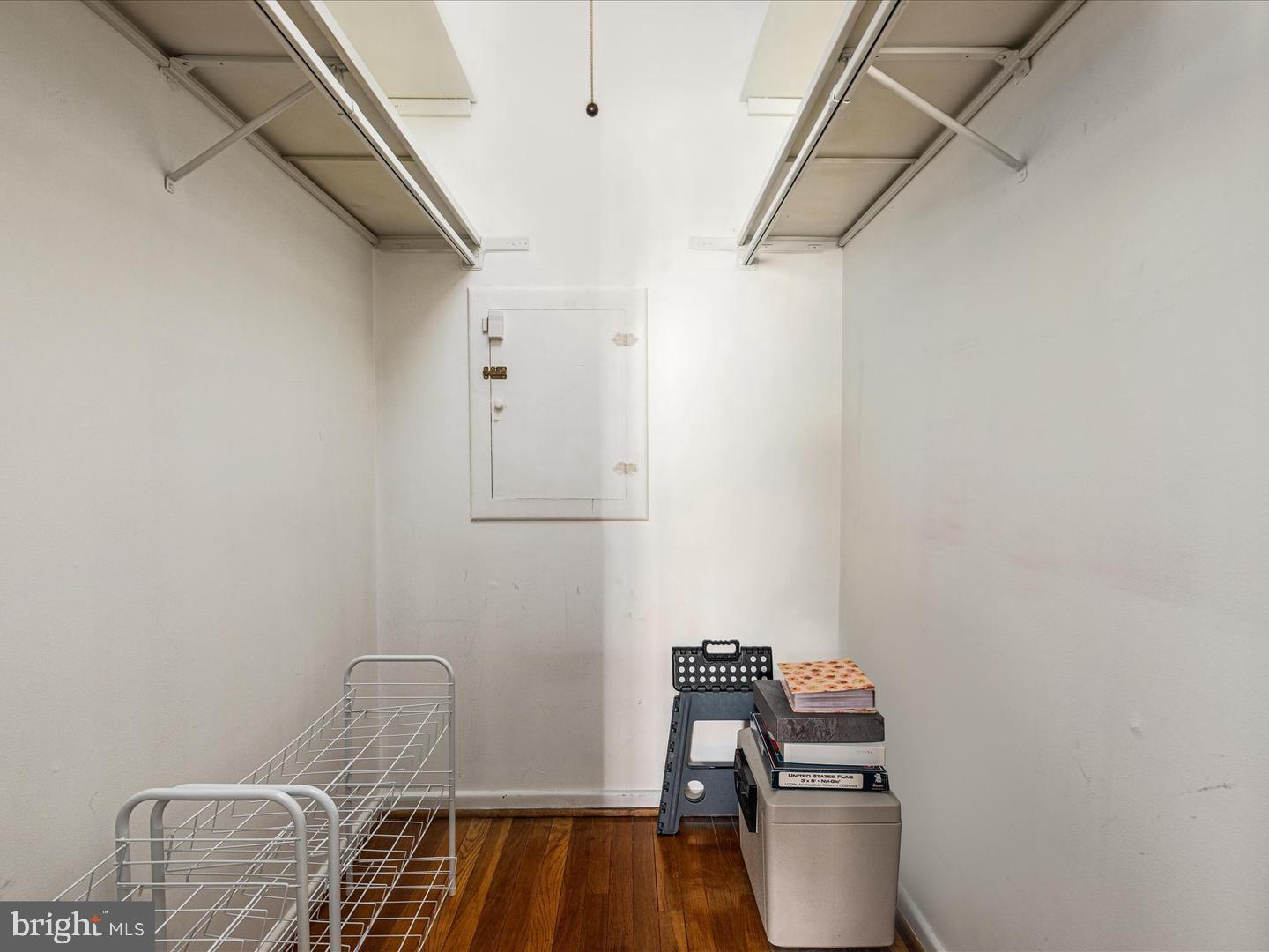 MONTICELLO WOODS - Residential Lease