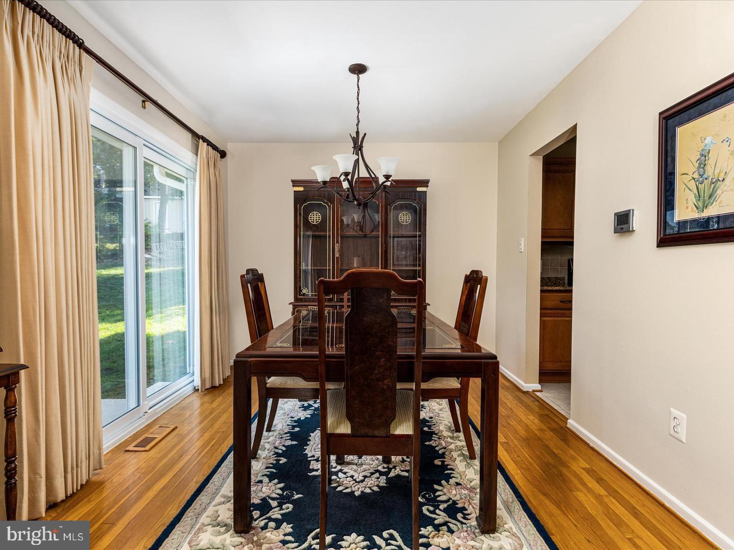 MONTICELLO WOODS - Residential Lease