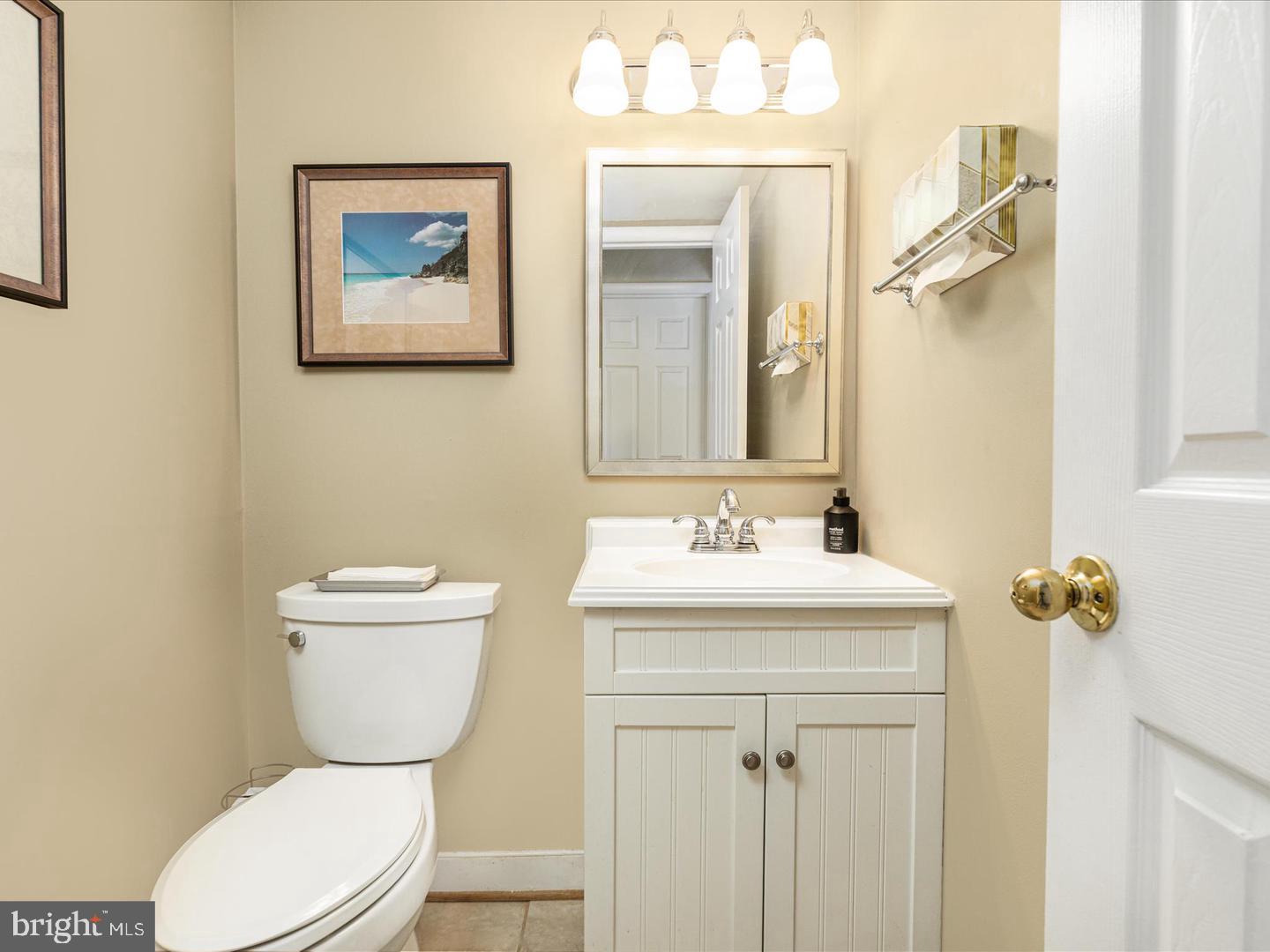 MONTICELLO WOODS - Residential Lease