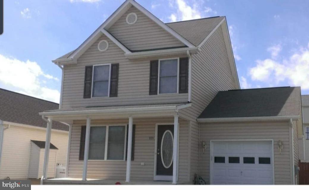 BRIAR RUN - Residential