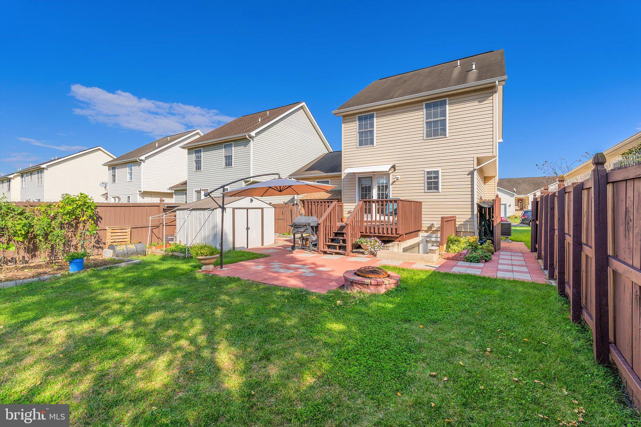 BRIAR RUN - Residential